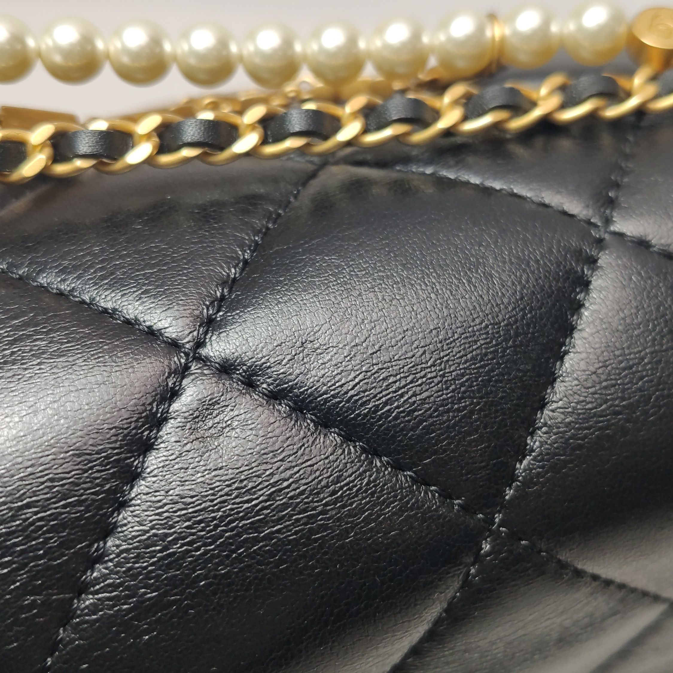 Chanel Chanel Women os Shoulder Bags Size ONE SIZE - 22 Thumbnail