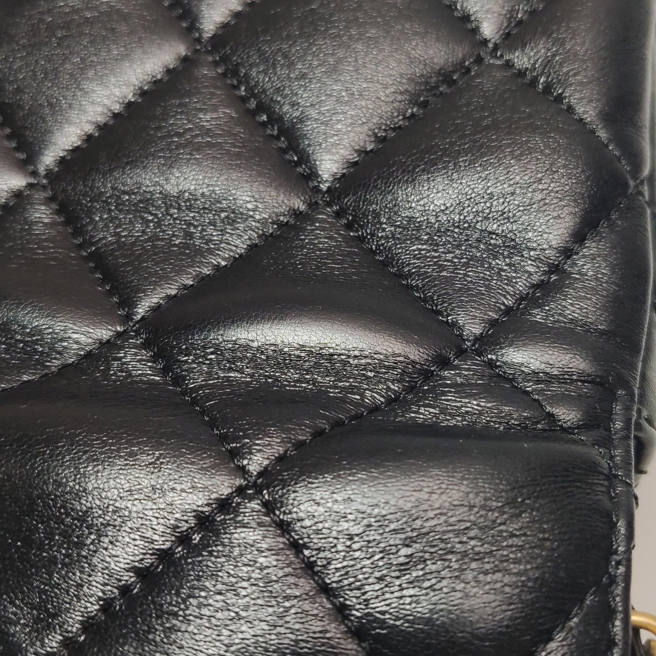 Chanel Chanel Women os Shoulder Bags Size ONE SIZE - 18 Thumbnail
