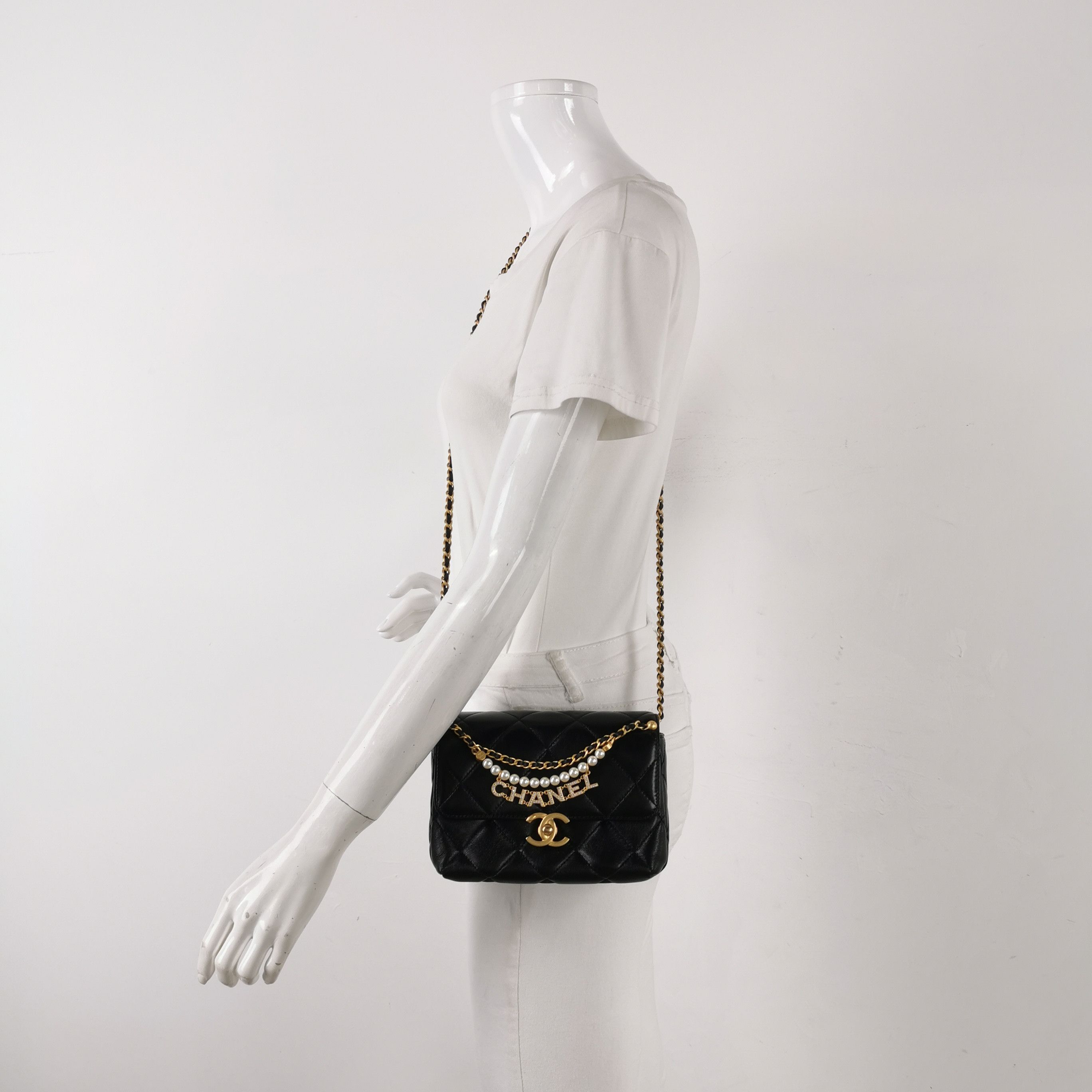 Chanel Chanel Women os Shoulder Bags Size ONE SIZE - 2 Thumbnail