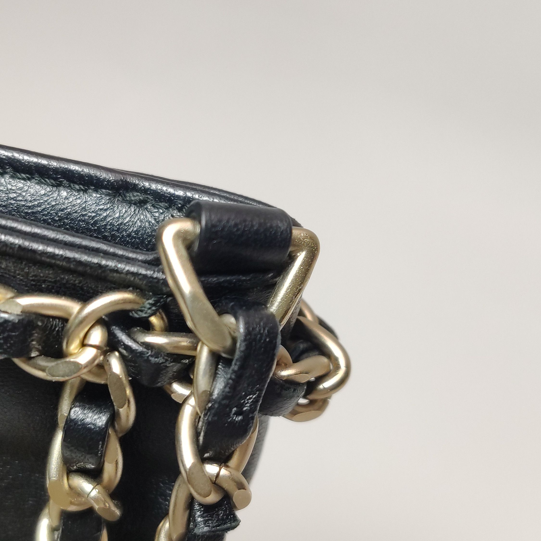 Chanel Chanel Women os Crossbody Bags Size ONE SIZE - 11 Thumbnail