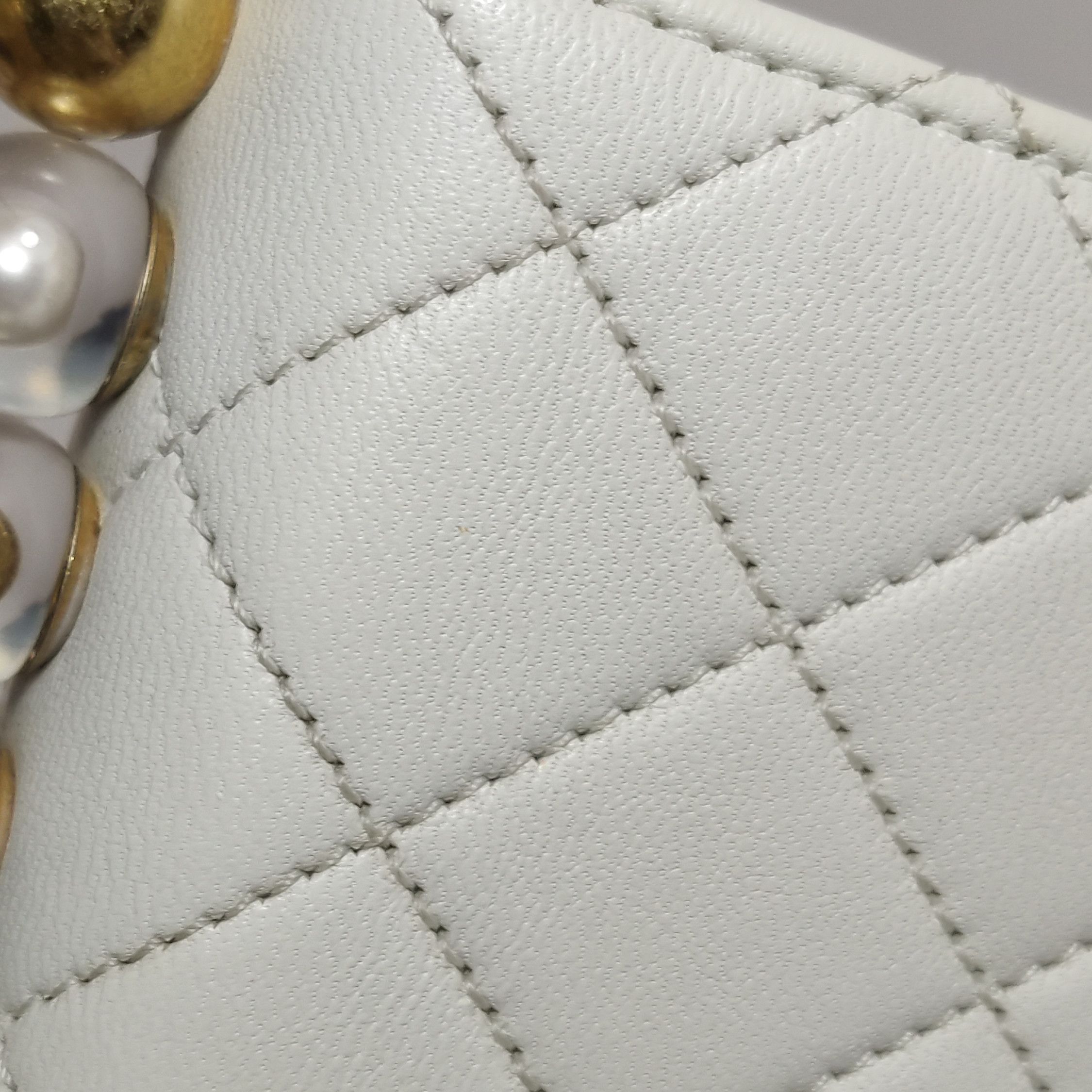 Chanel Chanel Women os Shoulder Bags Size ONE SIZE - 22 Thumbnail