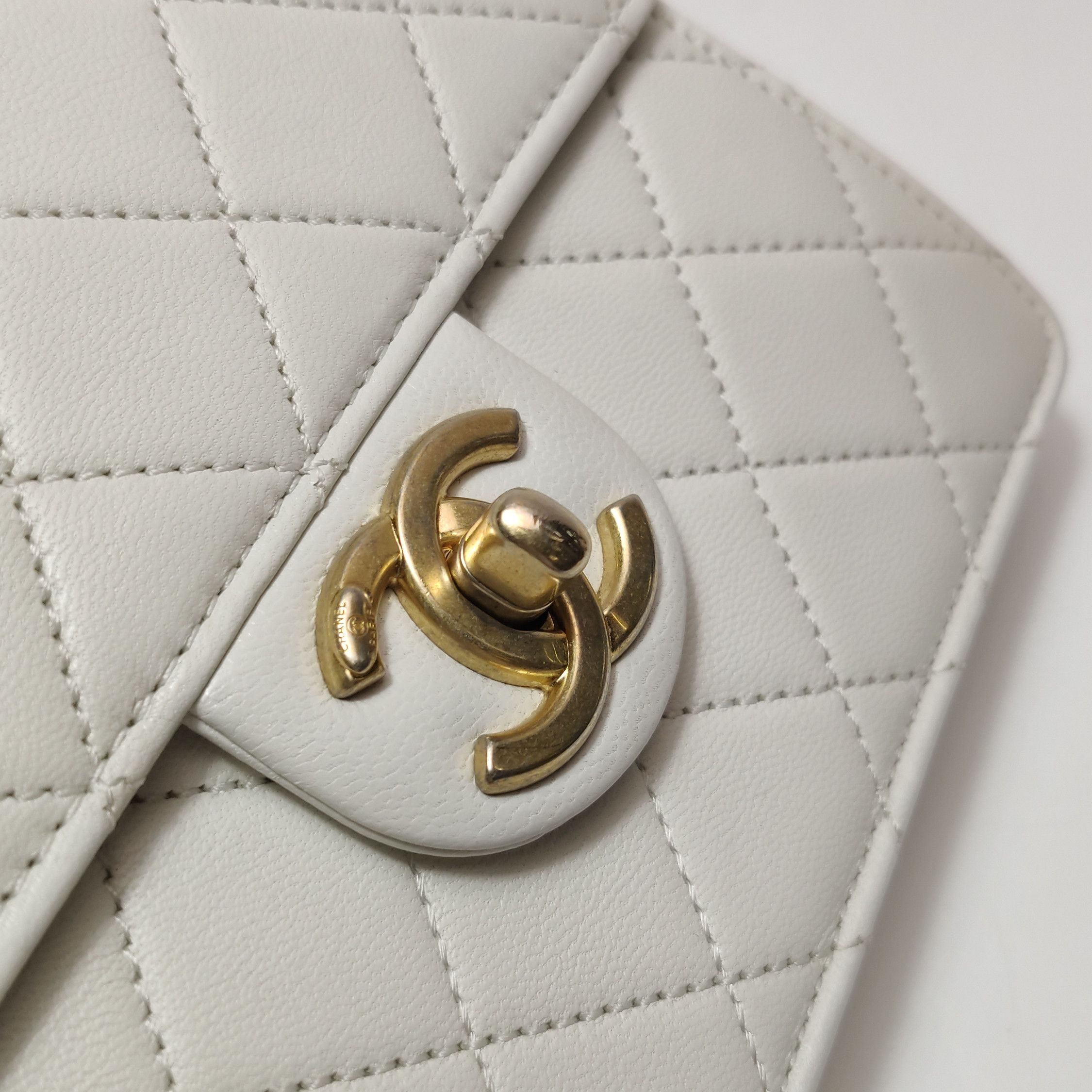 Chanel Chanel Women os Shoulder Bags Size ONE SIZE - 15 Thumbnail