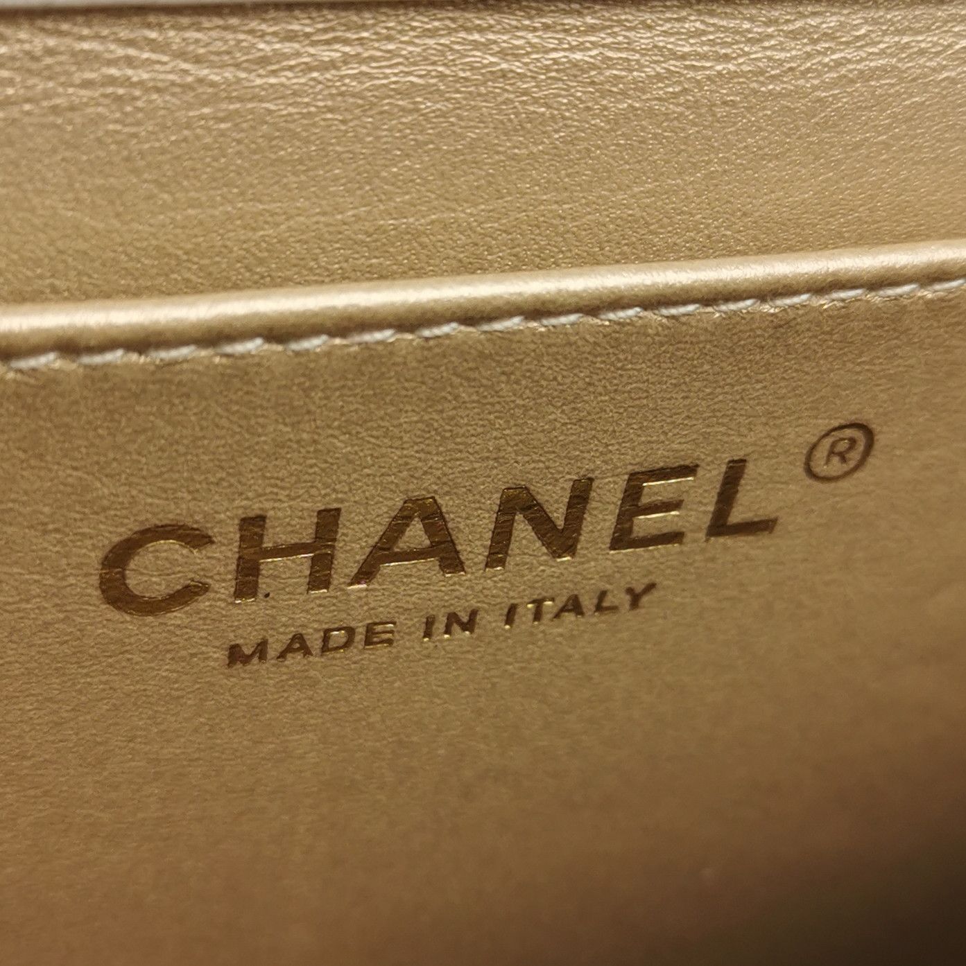 Chanel Chanel Women os Shoulder Bags Size ONE SIZE - 8 Thumbnail