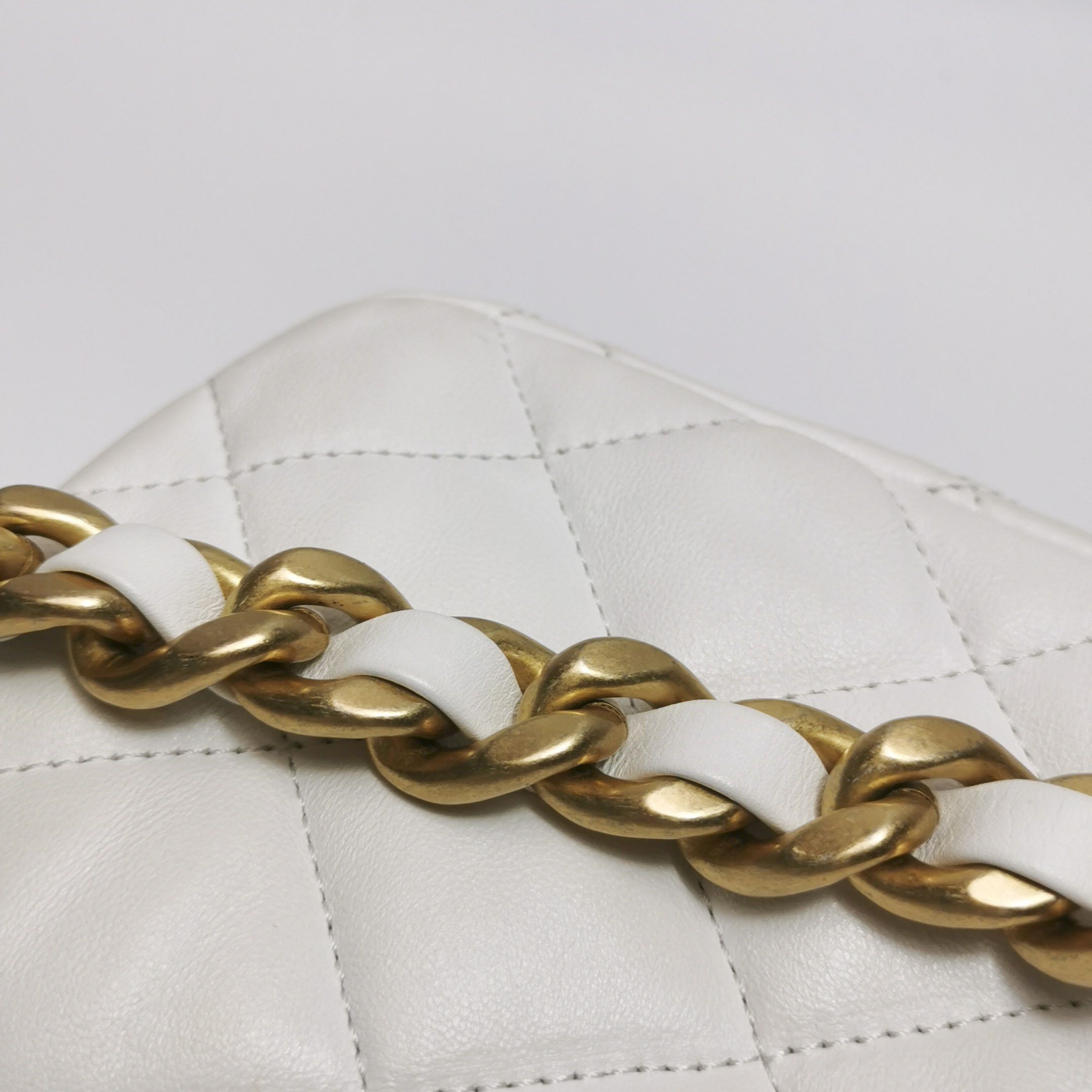 Chanel Chanel Women os Shoulder Bags Size ONE SIZE - 15 Thumbnail