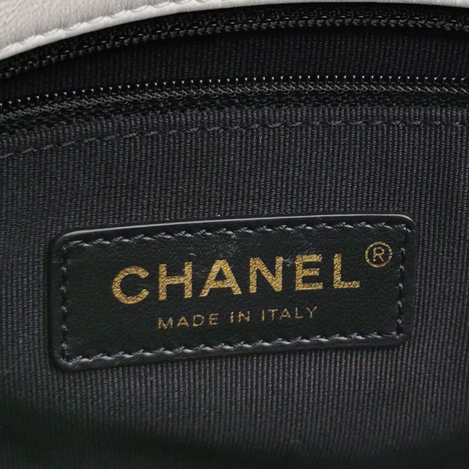 Chanel Chanel Women os Shoulder Bags Size ONE SIZE - 8 Thumbnail