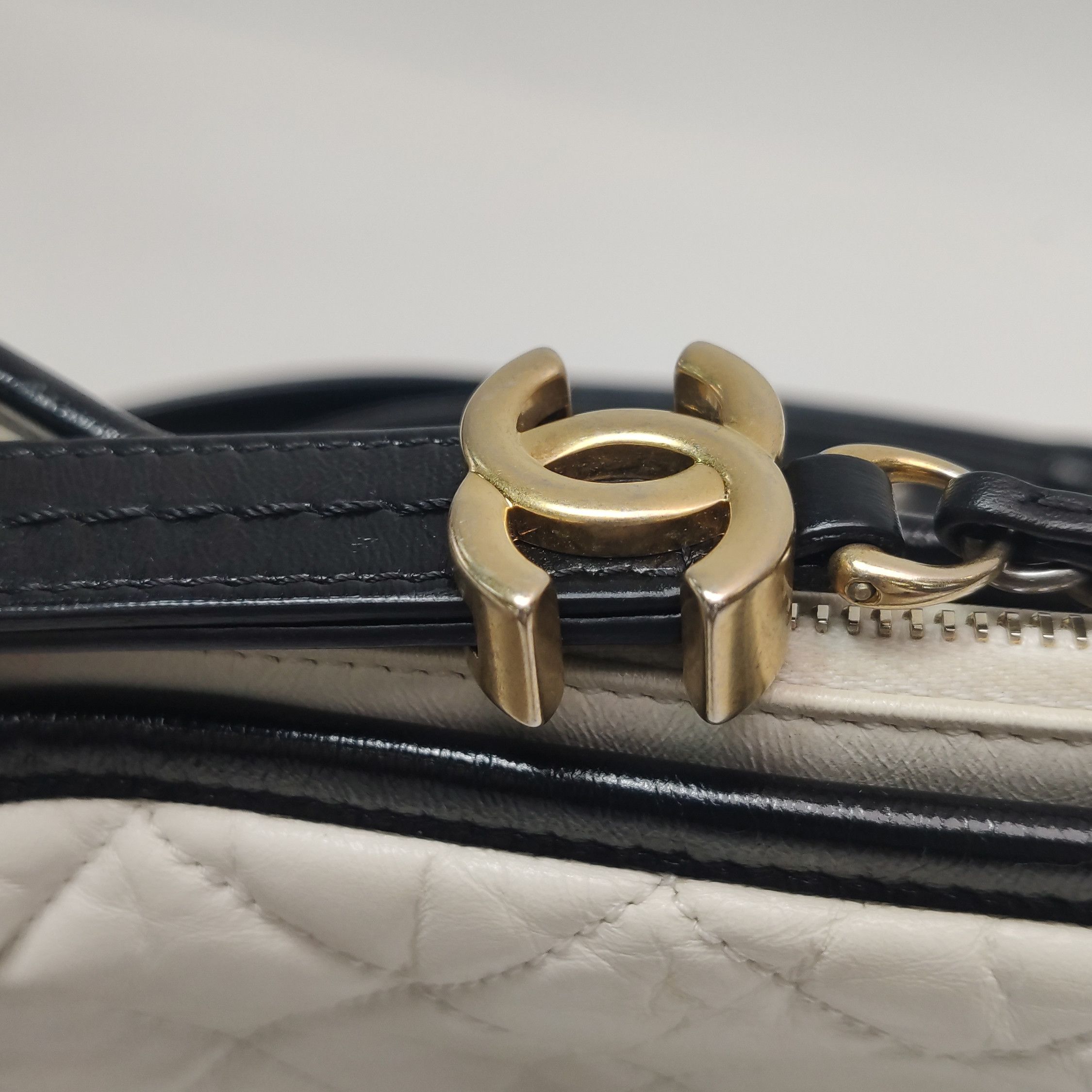 Chanel Chanel Women os Shoulder Bags Size ONE SIZE - 12 Thumbnail
