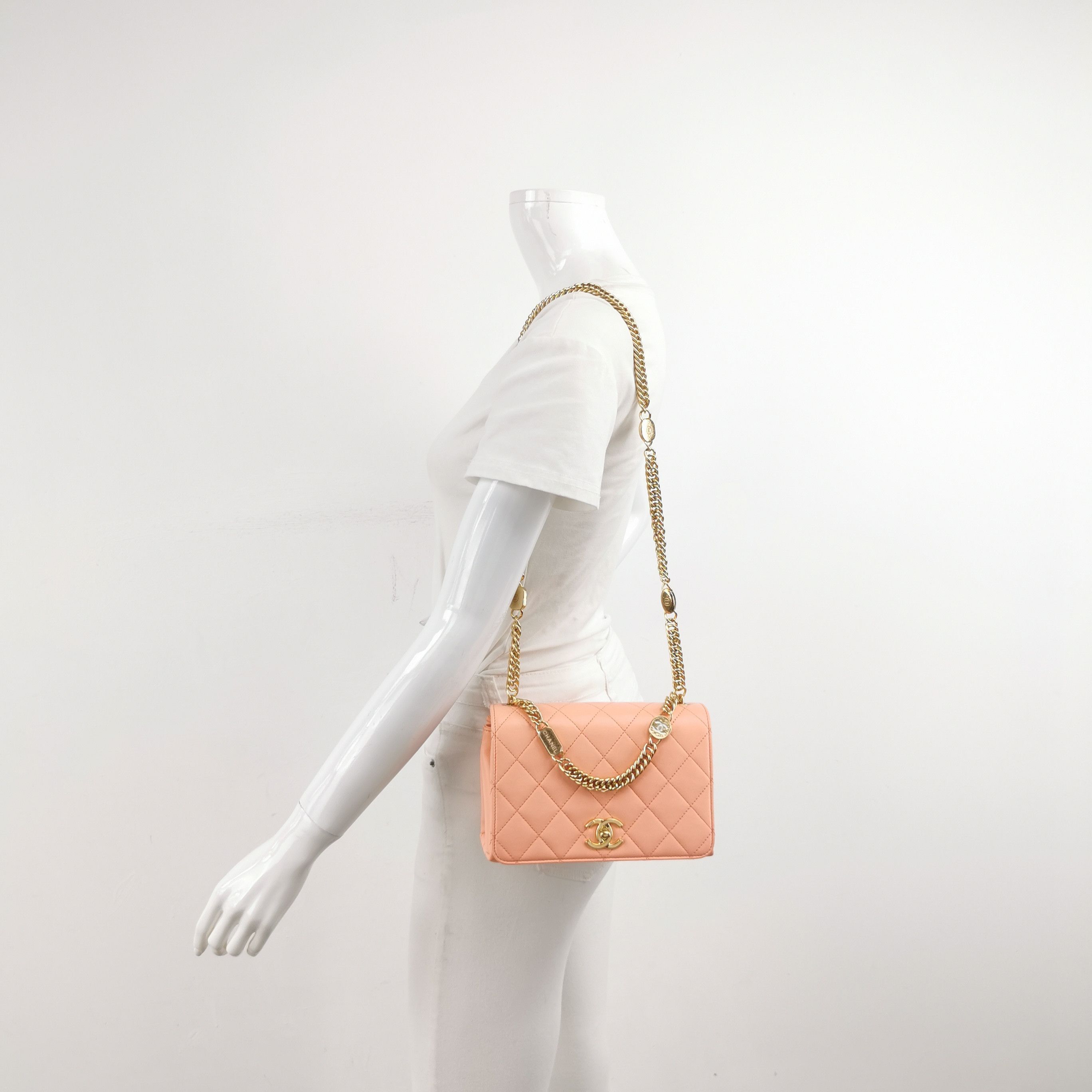 Chanel Chanel Women os Shoulder Bags Size ONE SIZE - 2 Thumbnail