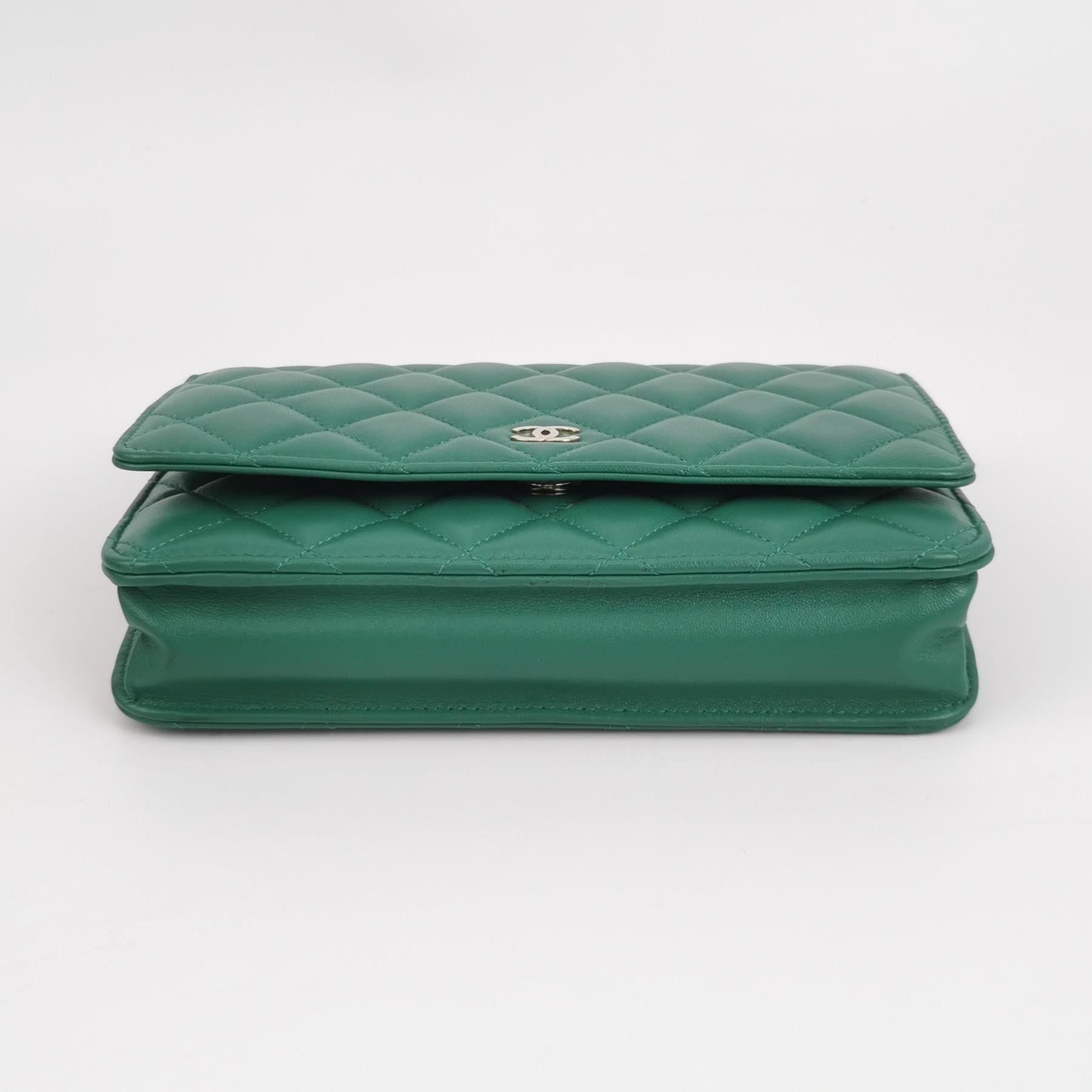 Chanel Chanel Women os Crossbody Bags Size ONE SIZE - 6 Thumbnail