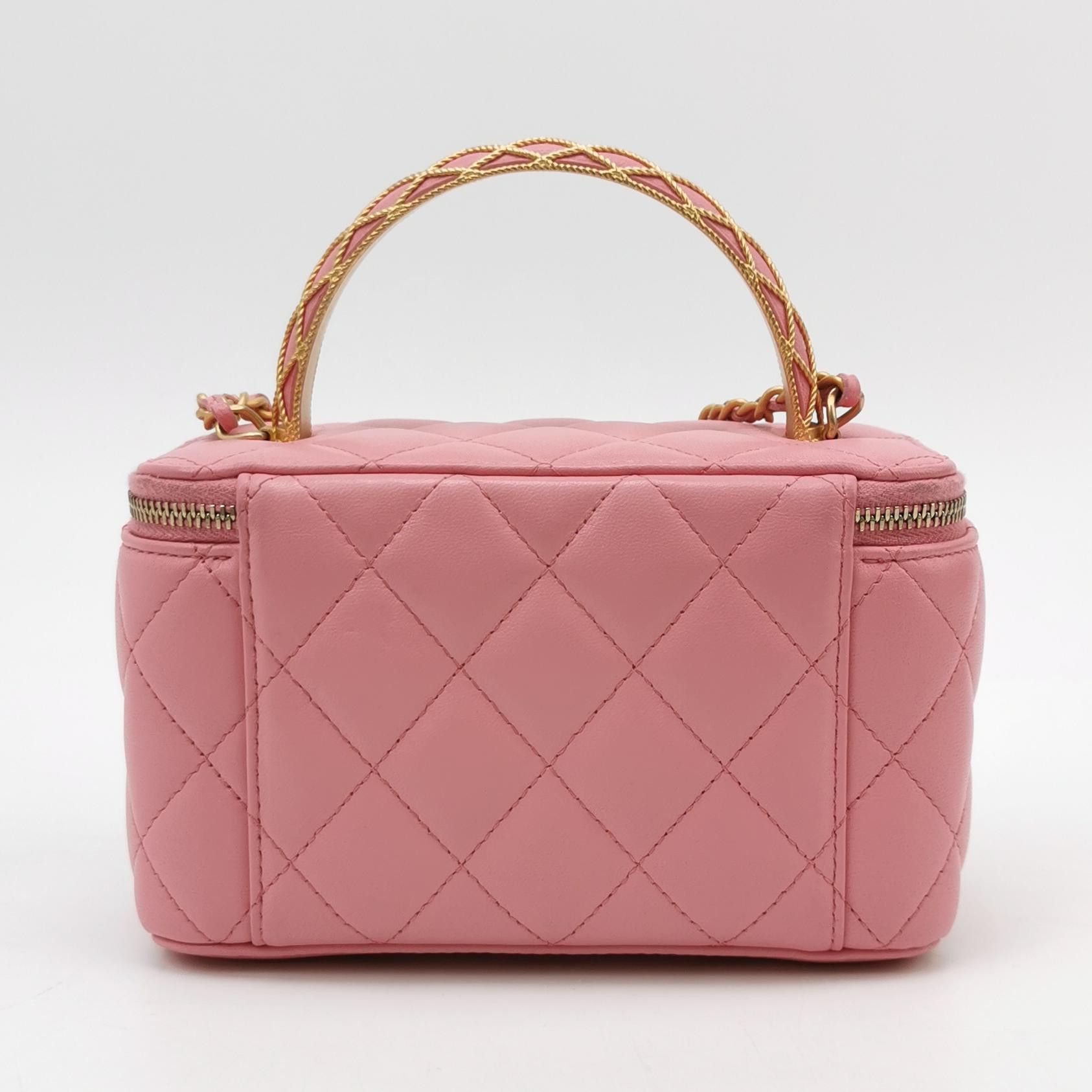 Chanel Chanel Women os Shoulder Bags Size ONE SIZE - 5 Thumbnail