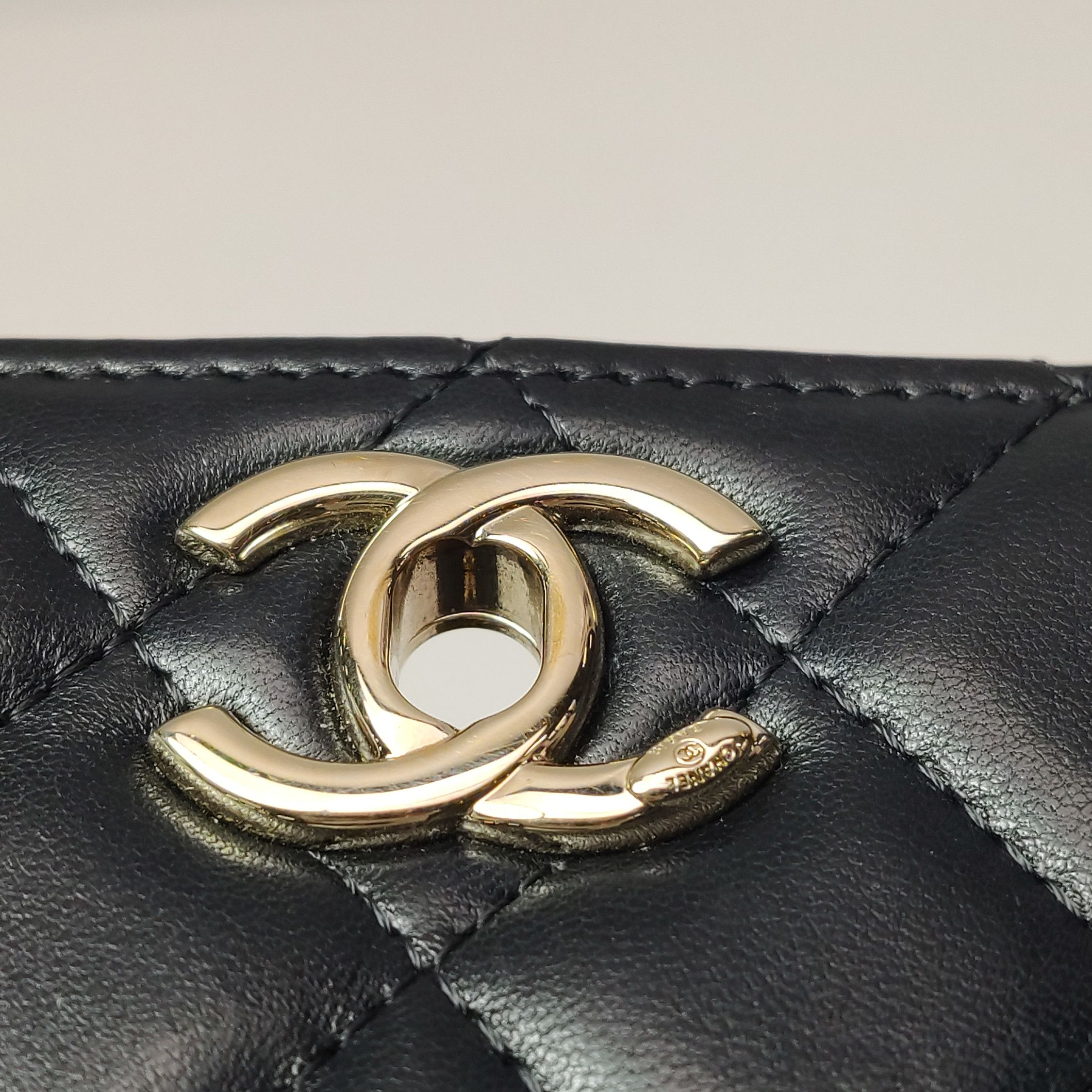 Chanel Chanel Women os Shoulder Bags Size ONE SIZE - 15 Thumbnail