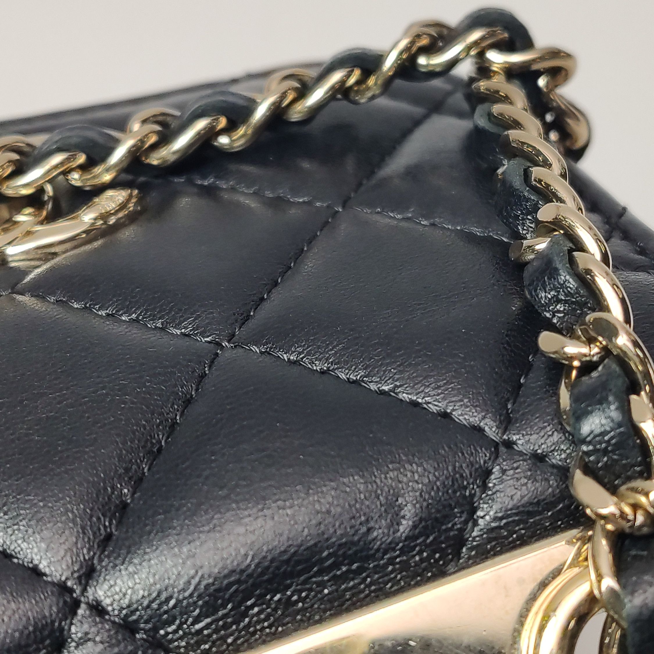 Chanel Chanel Women os Shoulder Bags Size ONE SIZE - 24 Thumbnail