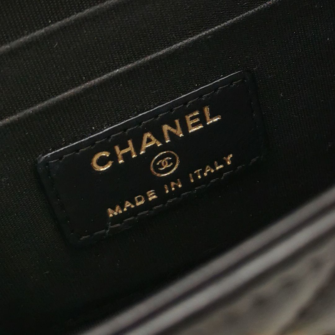 Chanel Chanel Women os Shoulder Bags Size ONE SIZE - 8 Thumbnail