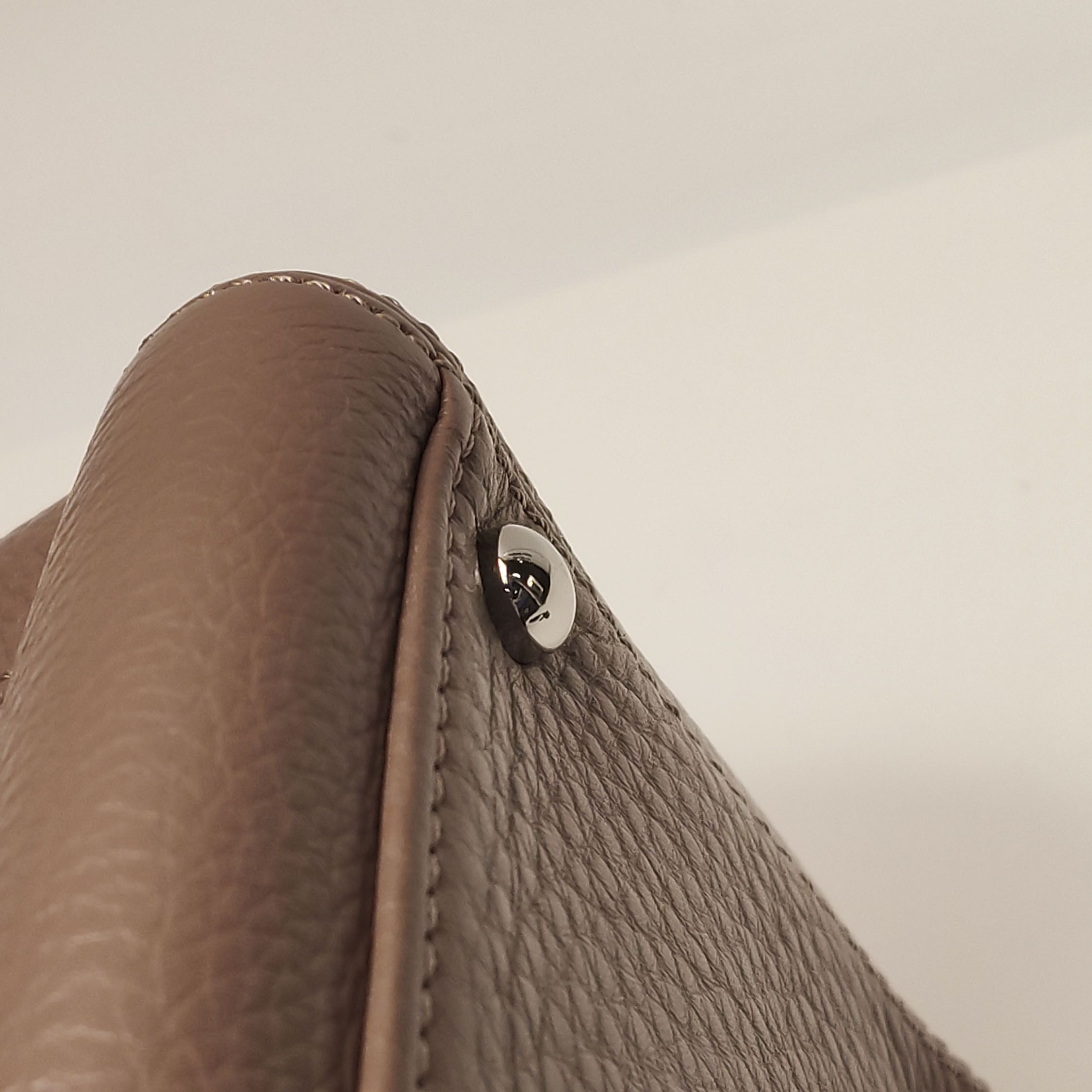 Chanel Chanel Women os Shoulder Bags Size ONE SIZE - 15 Thumbnail