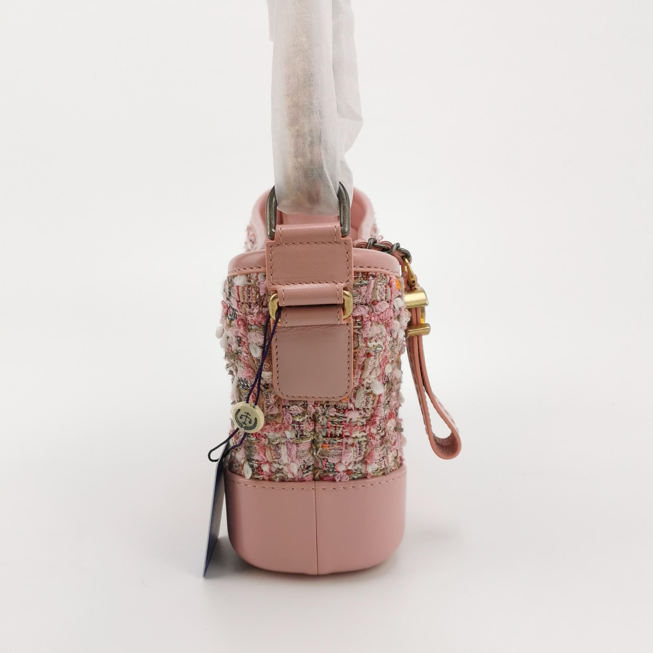 Chanel Chanel Women os Crossbody Bags Size ONE SIZE - 4 Thumbnail