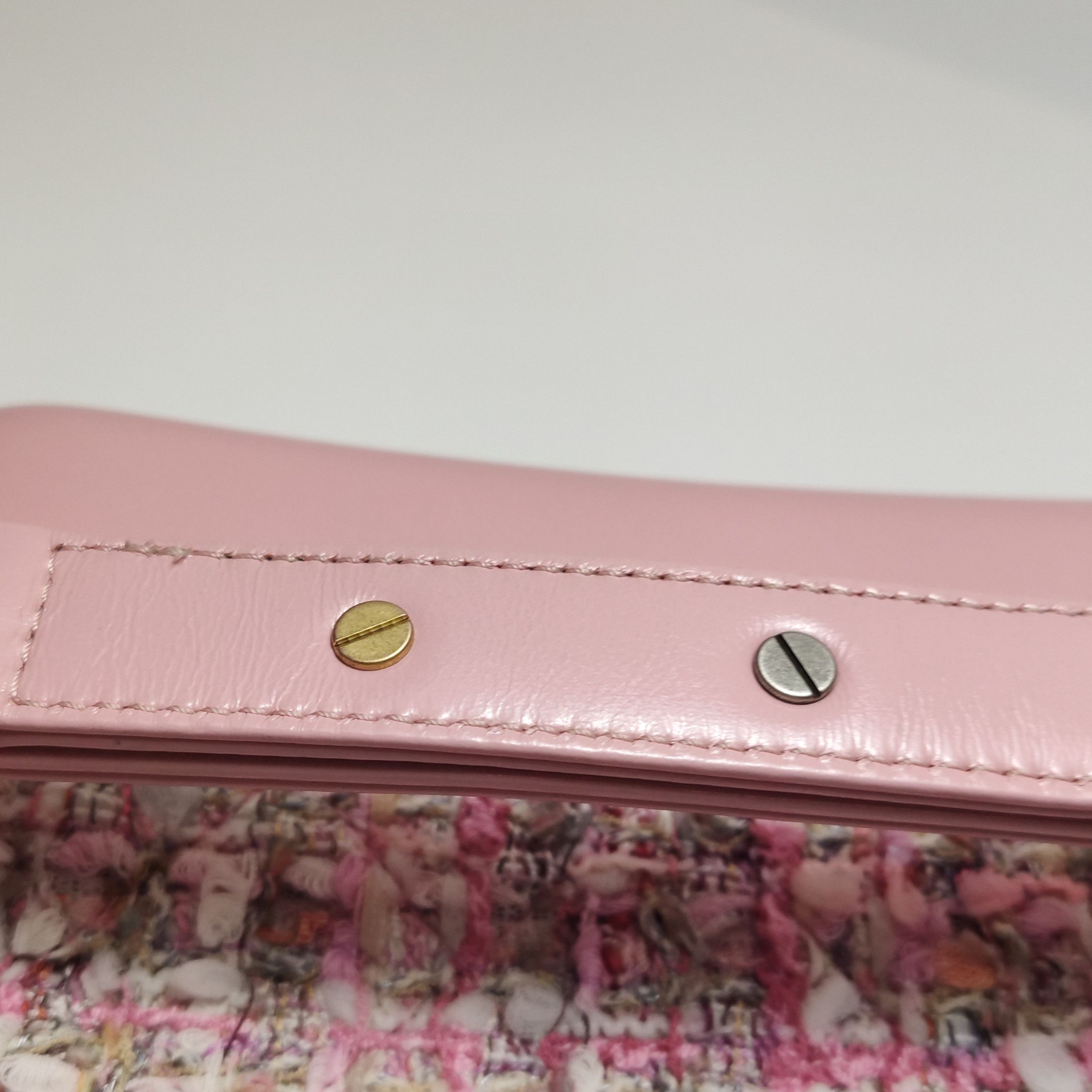 Chanel Chanel Women os Crossbody Bags Size ONE SIZE - 14 Thumbnail