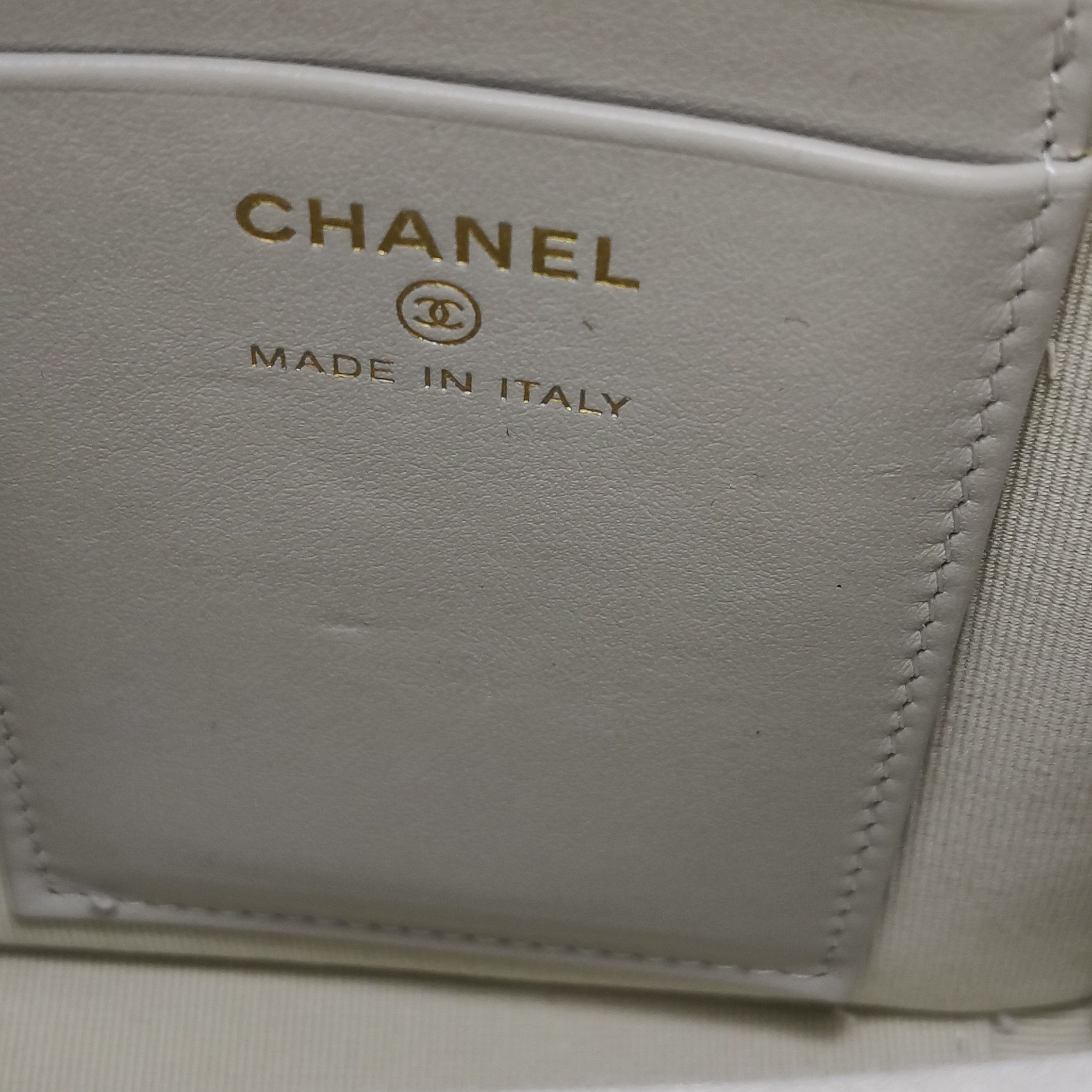 Chanel Chanel Women os Backpacks Size ONE SIZE - 20 Thumbnail