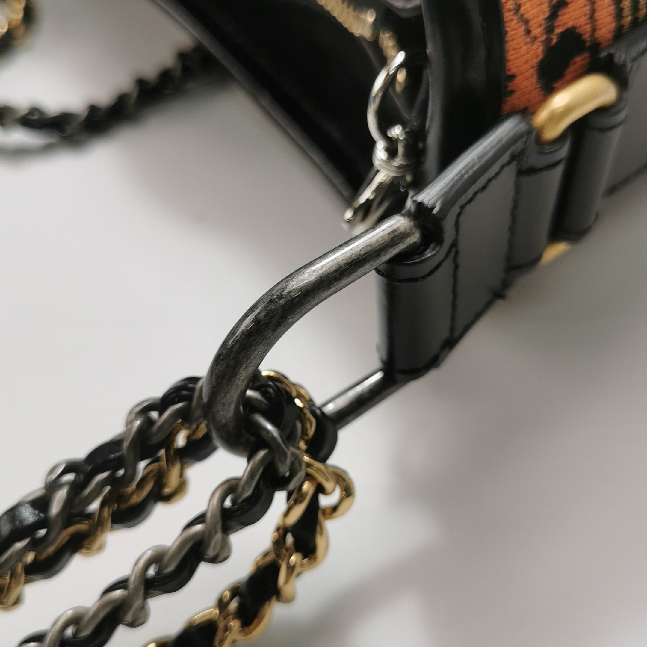 Chanel Chanel Women os Shoulder Bags Size ONE SIZE - 13 Thumbnail