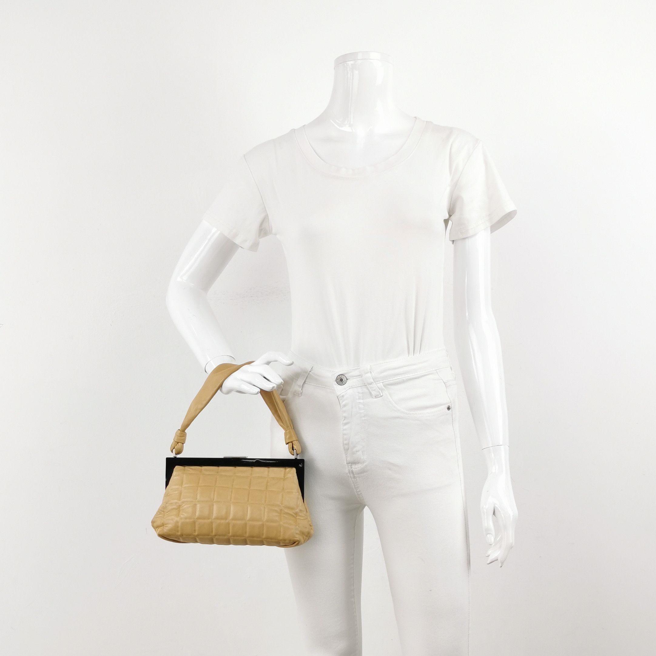 Chanel Chanel Women os Tote Bags Size ONE SIZE - 2 Thumbnail