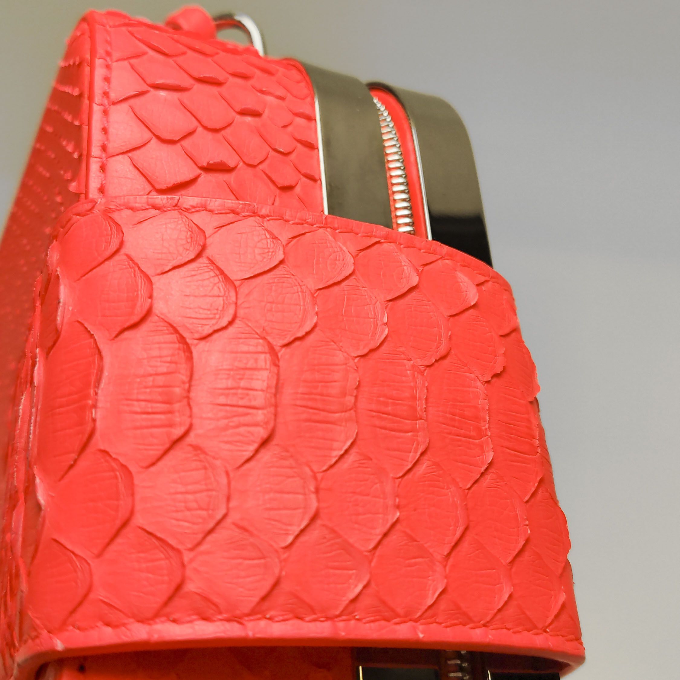 Chanel Chanel Women os Crossbody Bags Size ONE SIZE - 20 Thumbnail