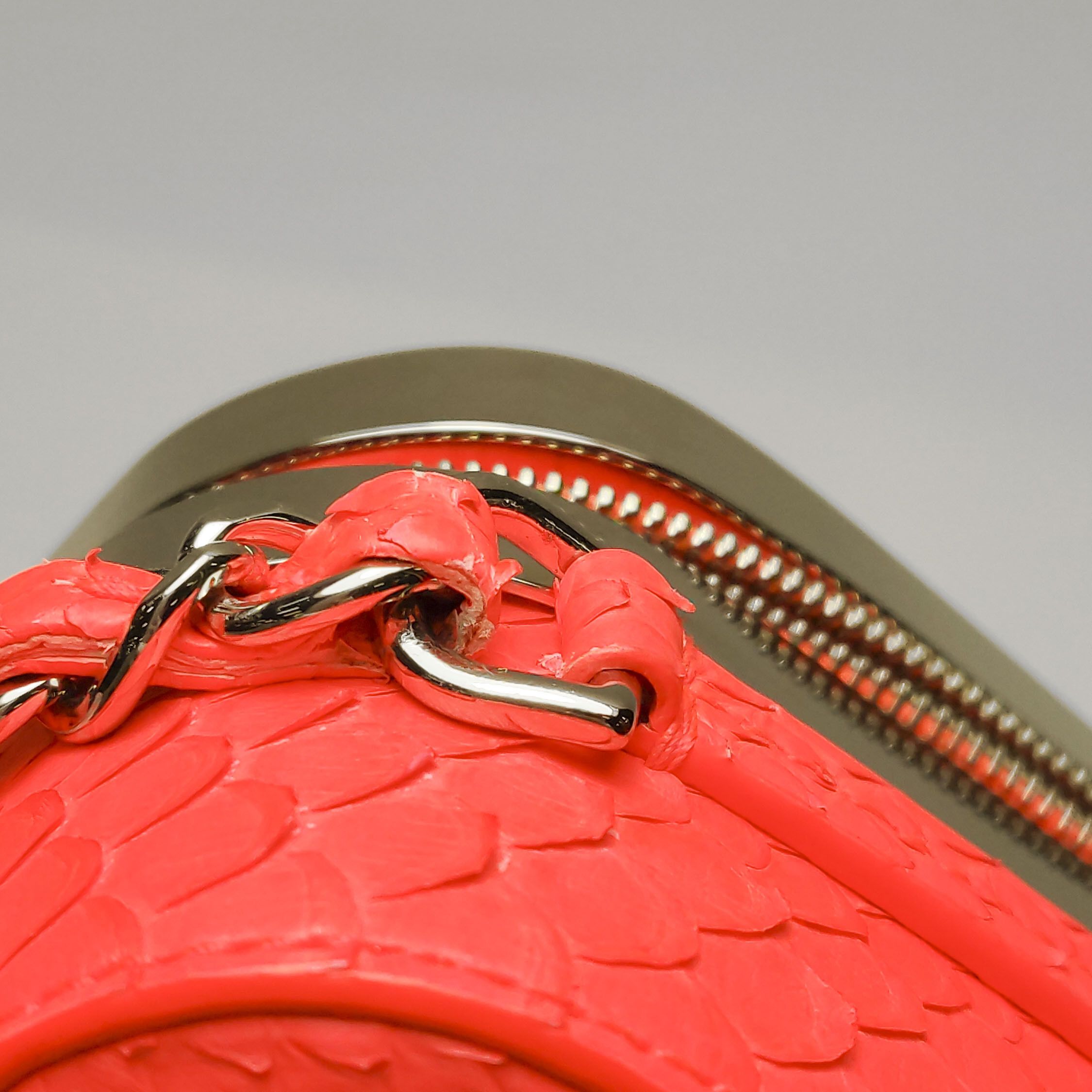 Chanel Chanel Women os Crossbody Bags Size ONE SIZE - 15 Thumbnail
