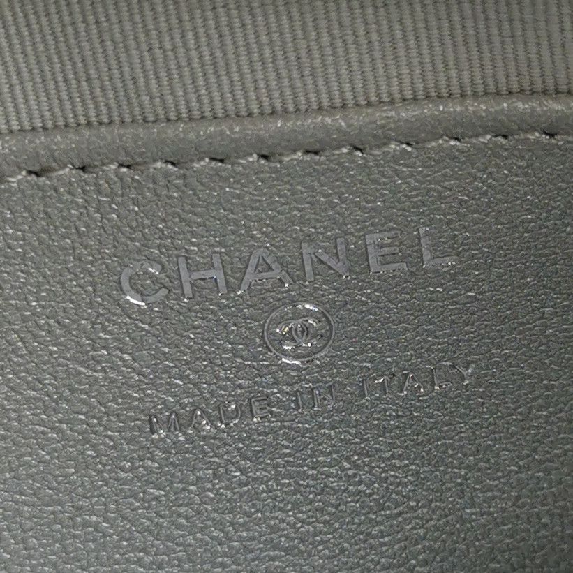Chanel Chanel Women os Shoulder Bags Size ONE SIZE - 8 Thumbnail
