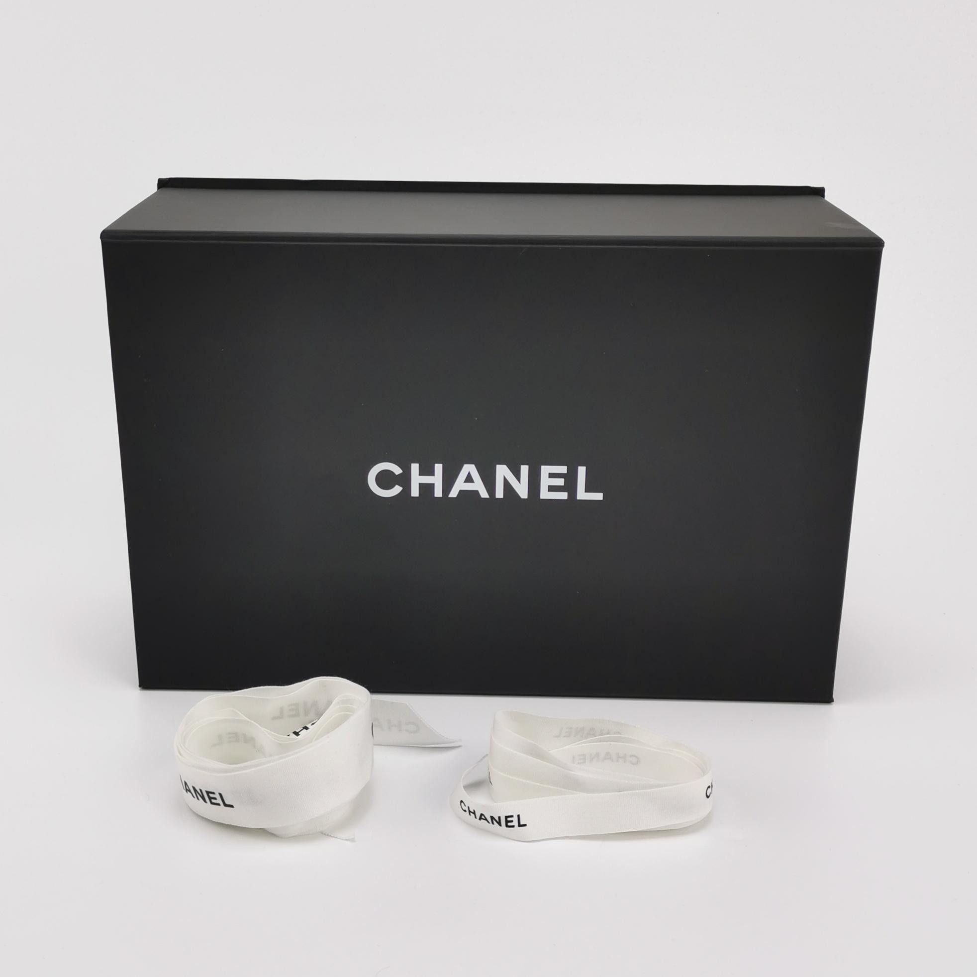 Chanel Chanel Women os Shoulder Bags Size ONE SIZE - 9 Thumbnail