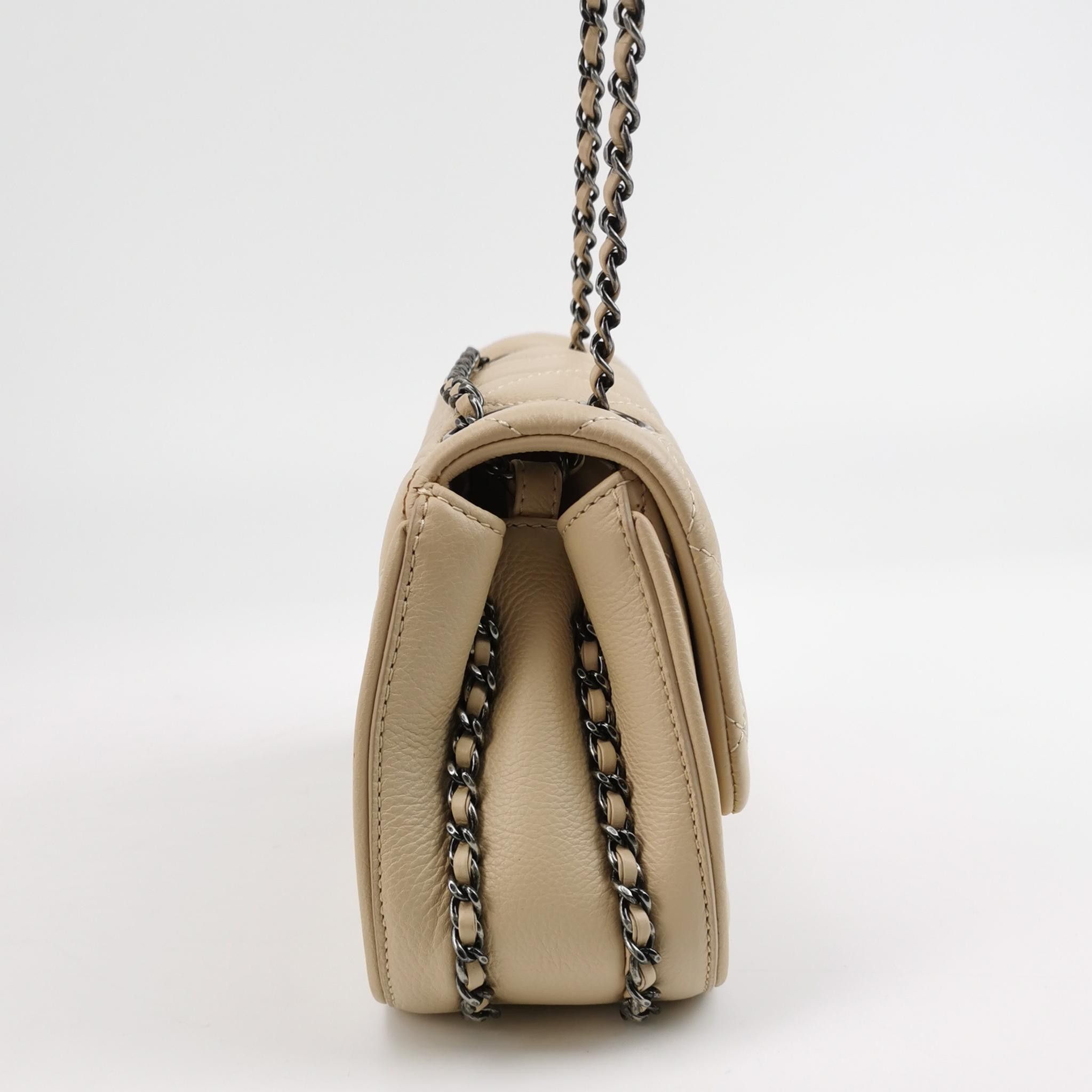 Chanel Chanel Women os Shoulder Bags Size ONE SIZE - 4 Thumbnail
