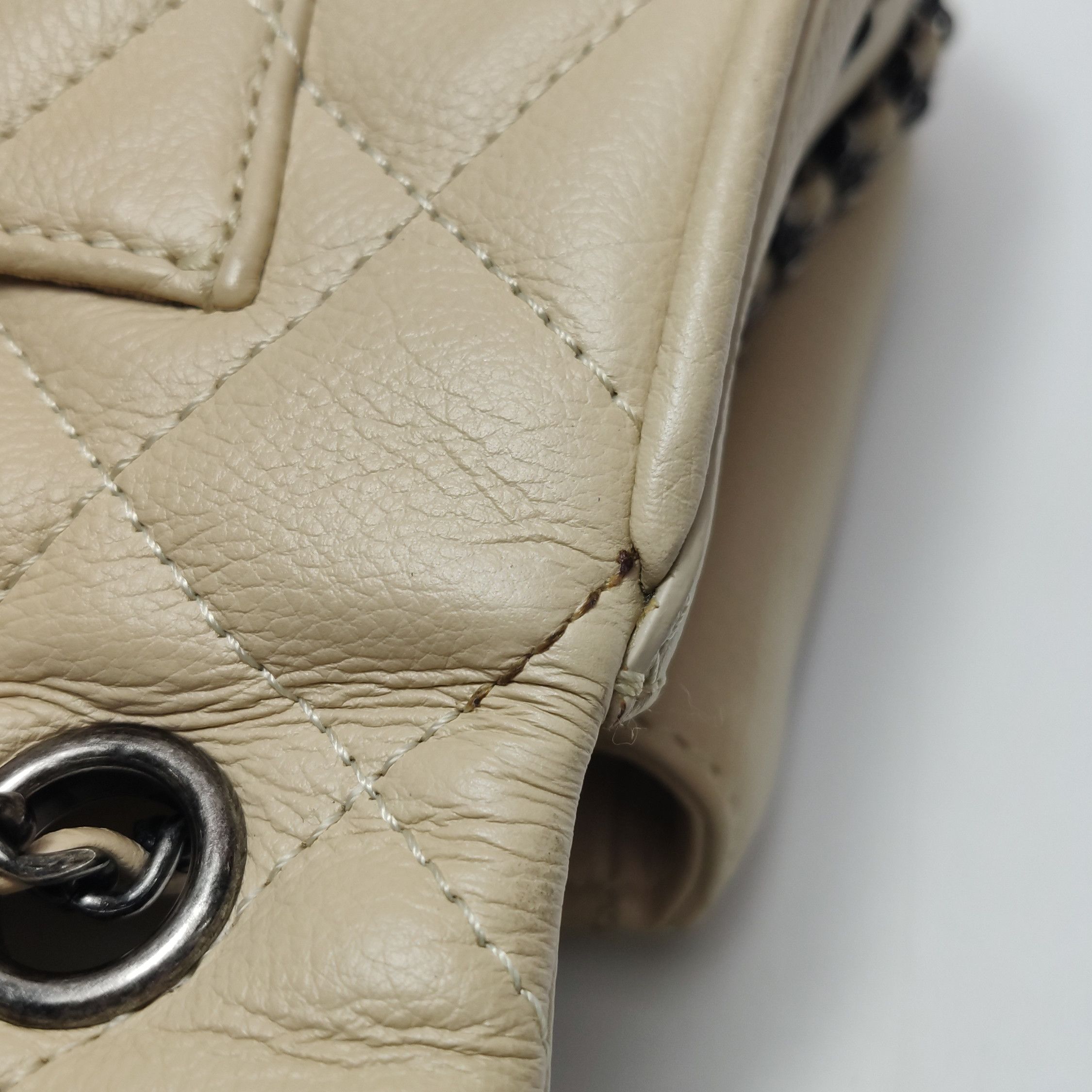 Chanel Chanel Women os Shoulder Bags Size ONE SIZE - 18 Thumbnail