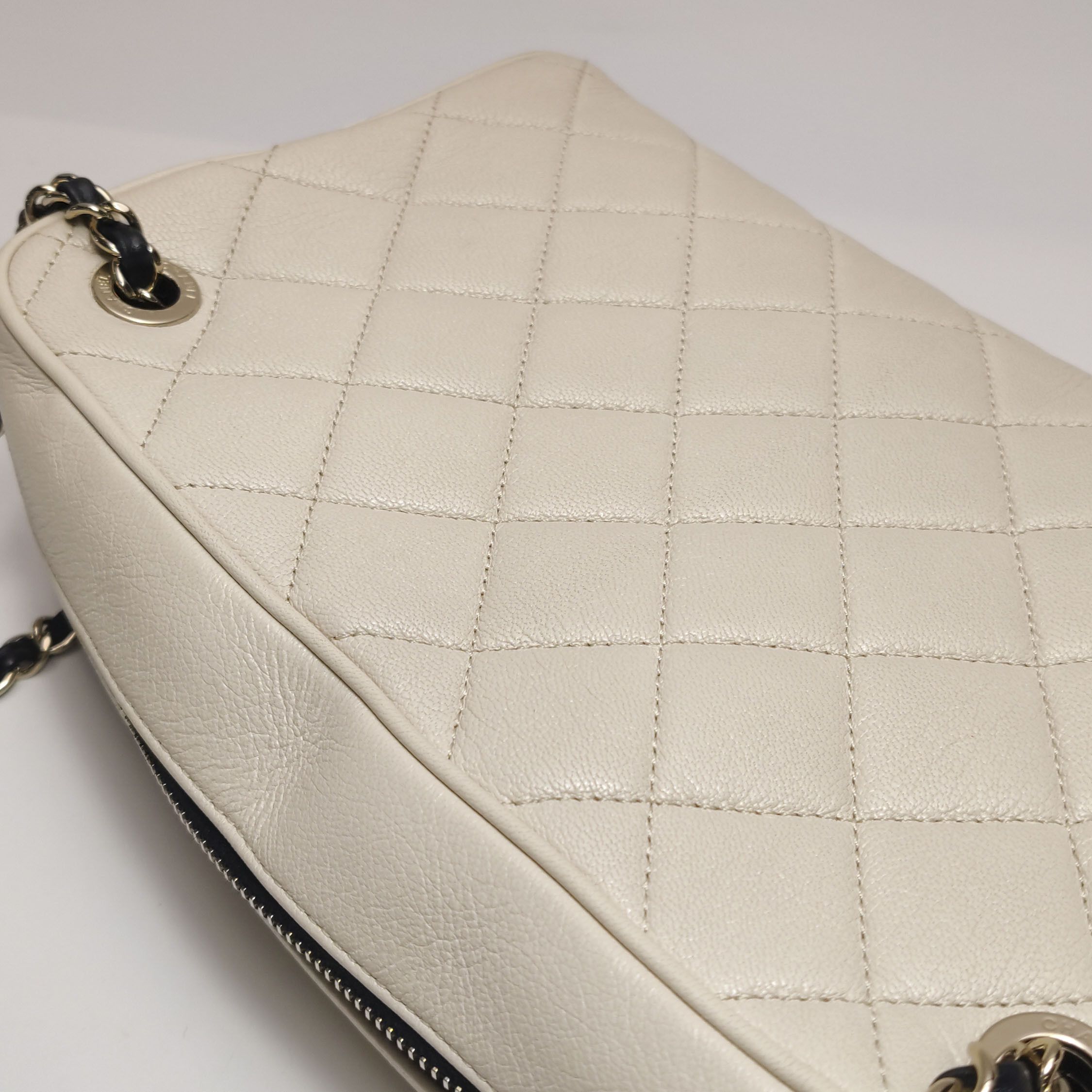 Chanel Chanel Women os Shoulder Bags Size ONE SIZE - 25 Thumbnail