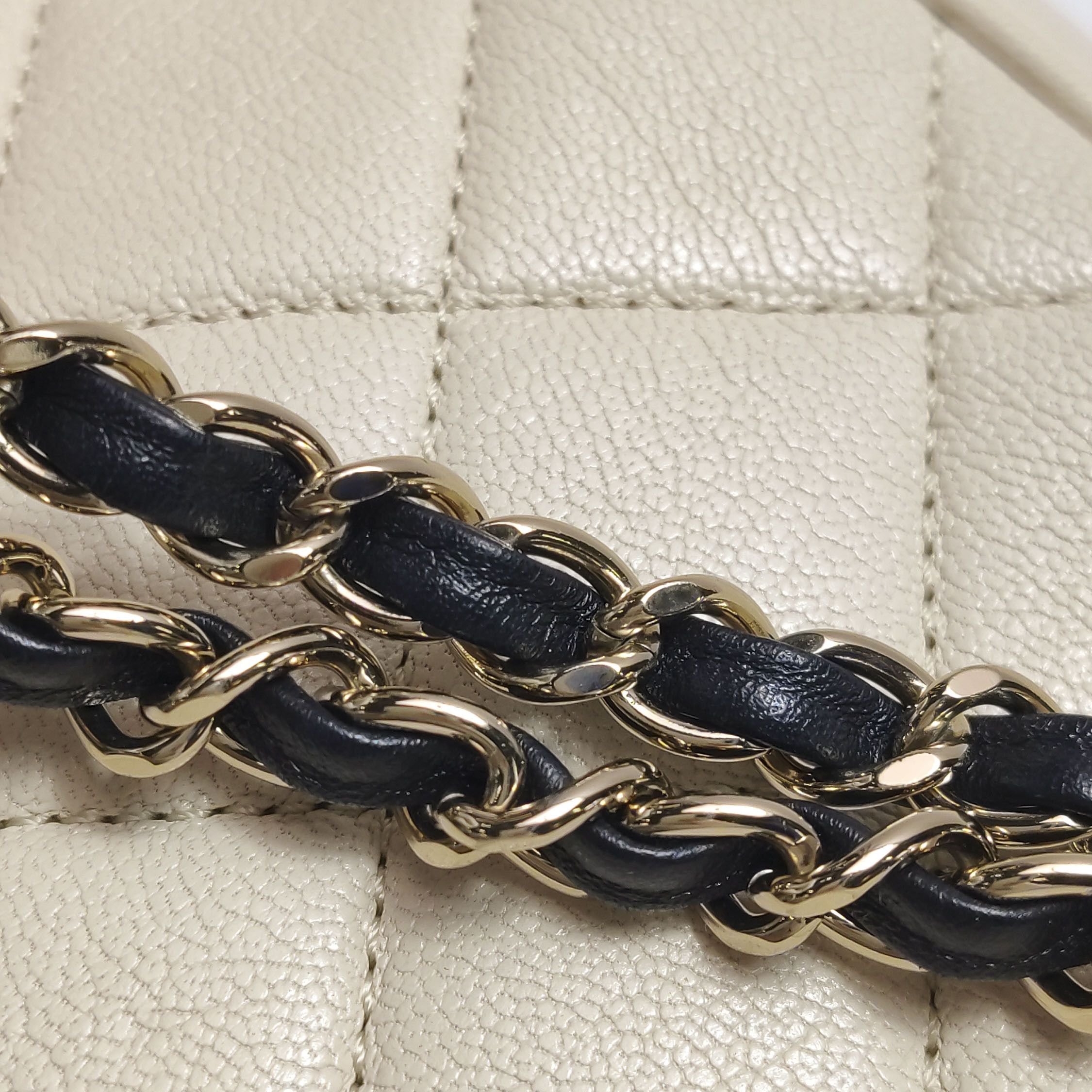 Chanel Chanel Women os Shoulder Bags Size ONE SIZE - 11 Thumbnail