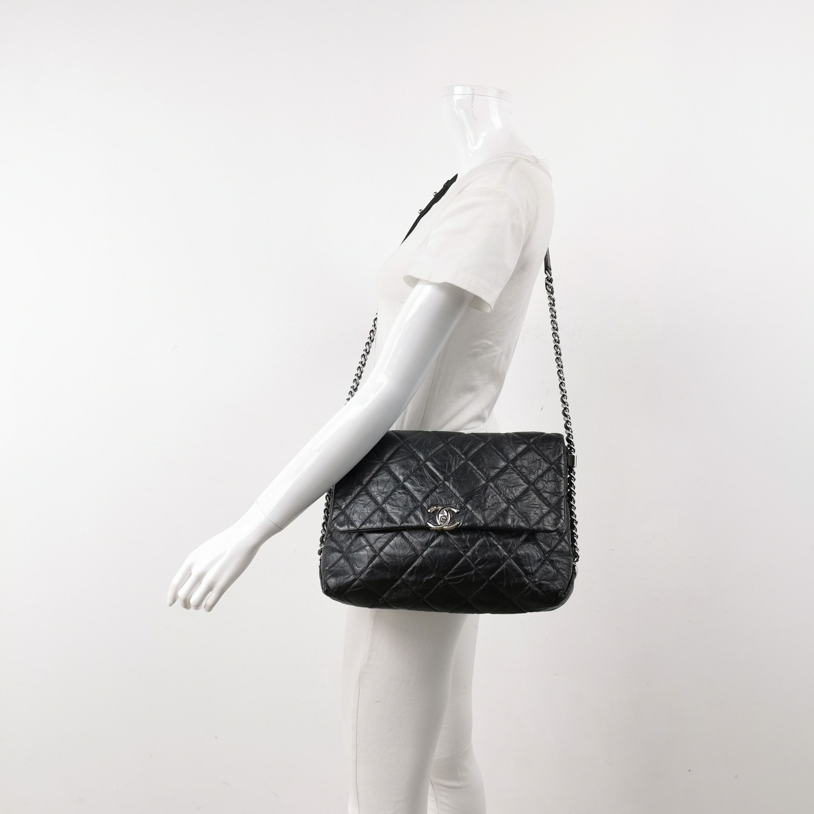 Chanel Chanel Women os Shoulder Bags Size ONE SIZE - 2 Thumbnail