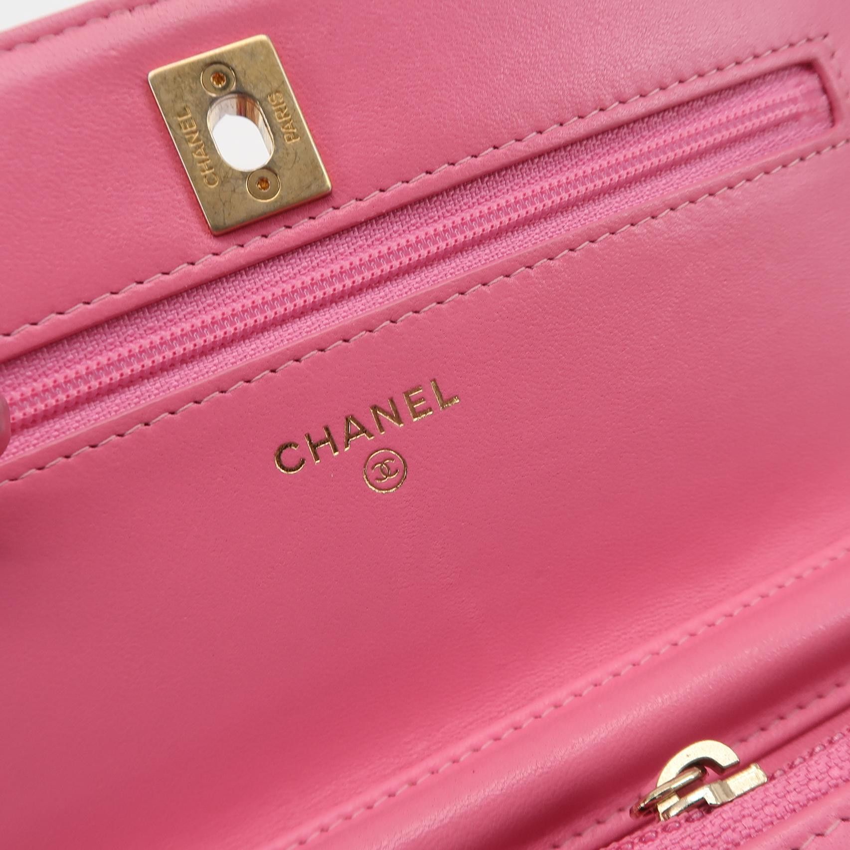 Chanel Chanel Women os Shoulder Bags Size ONE SIZE - 8 Thumbnail
