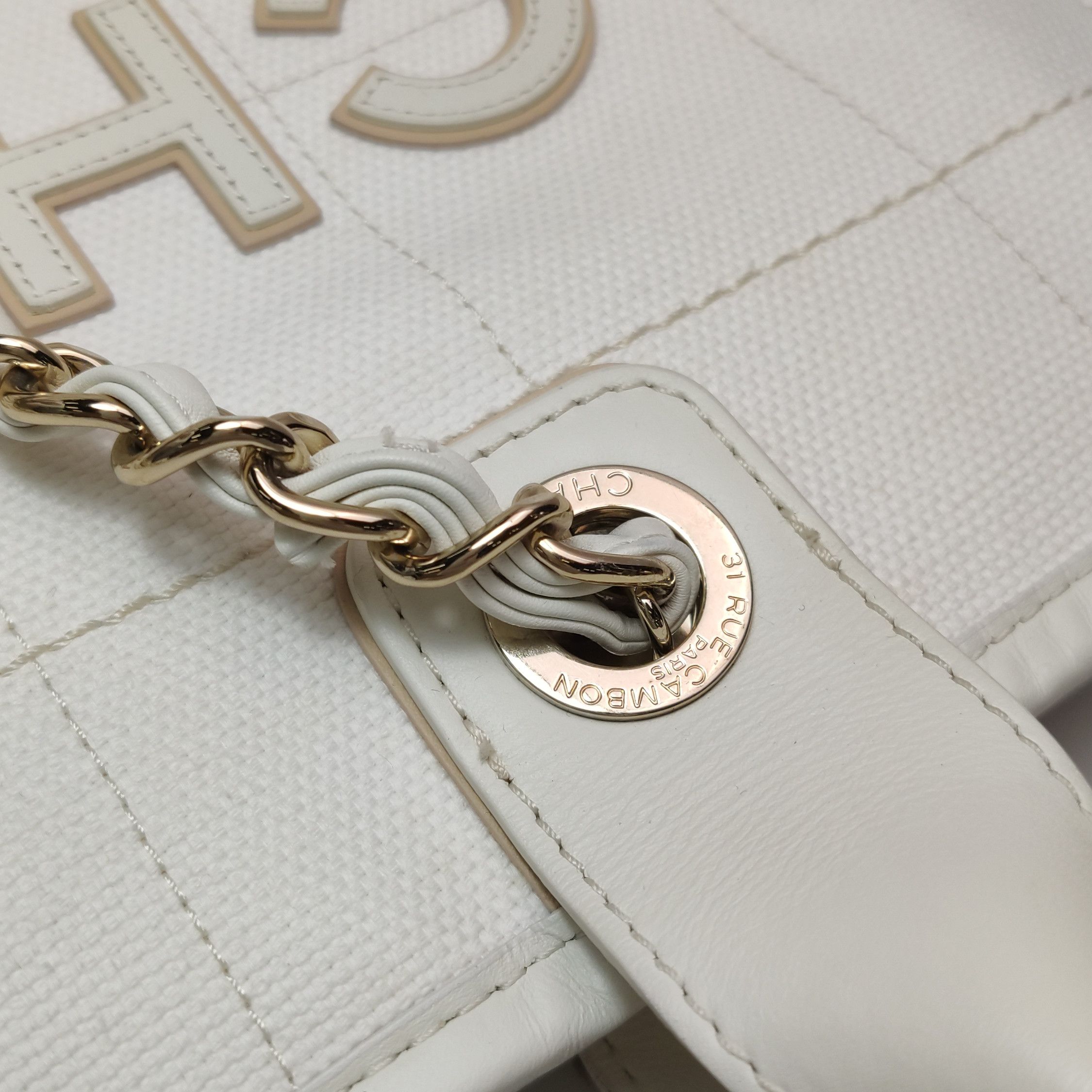 Chanel Chanel Women os Shoulder Bags Size ONE SIZE - 12 Thumbnail