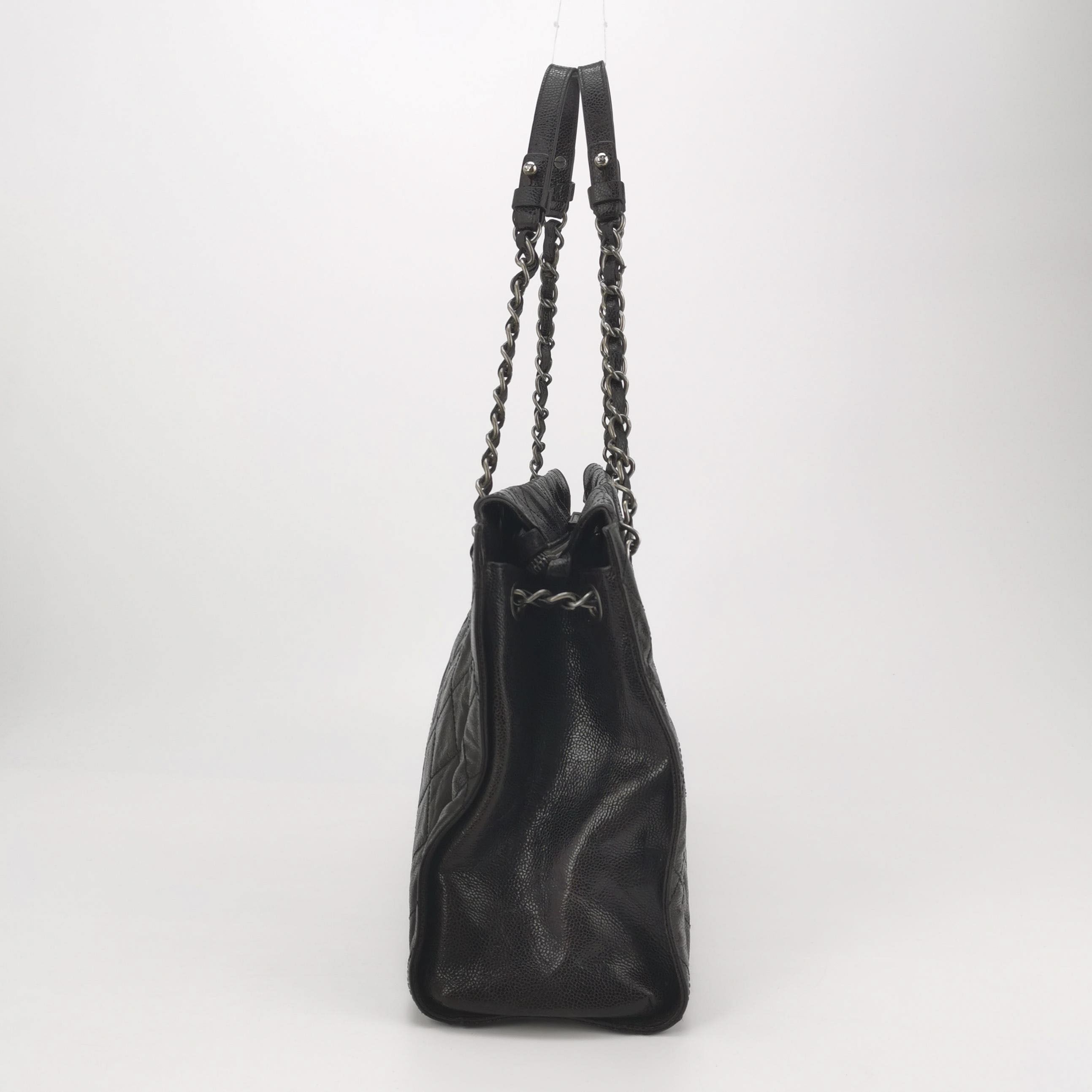 Chanel Chanel Women os Shoulder Bags Size ONE SIZE - 3 Thumbnail
