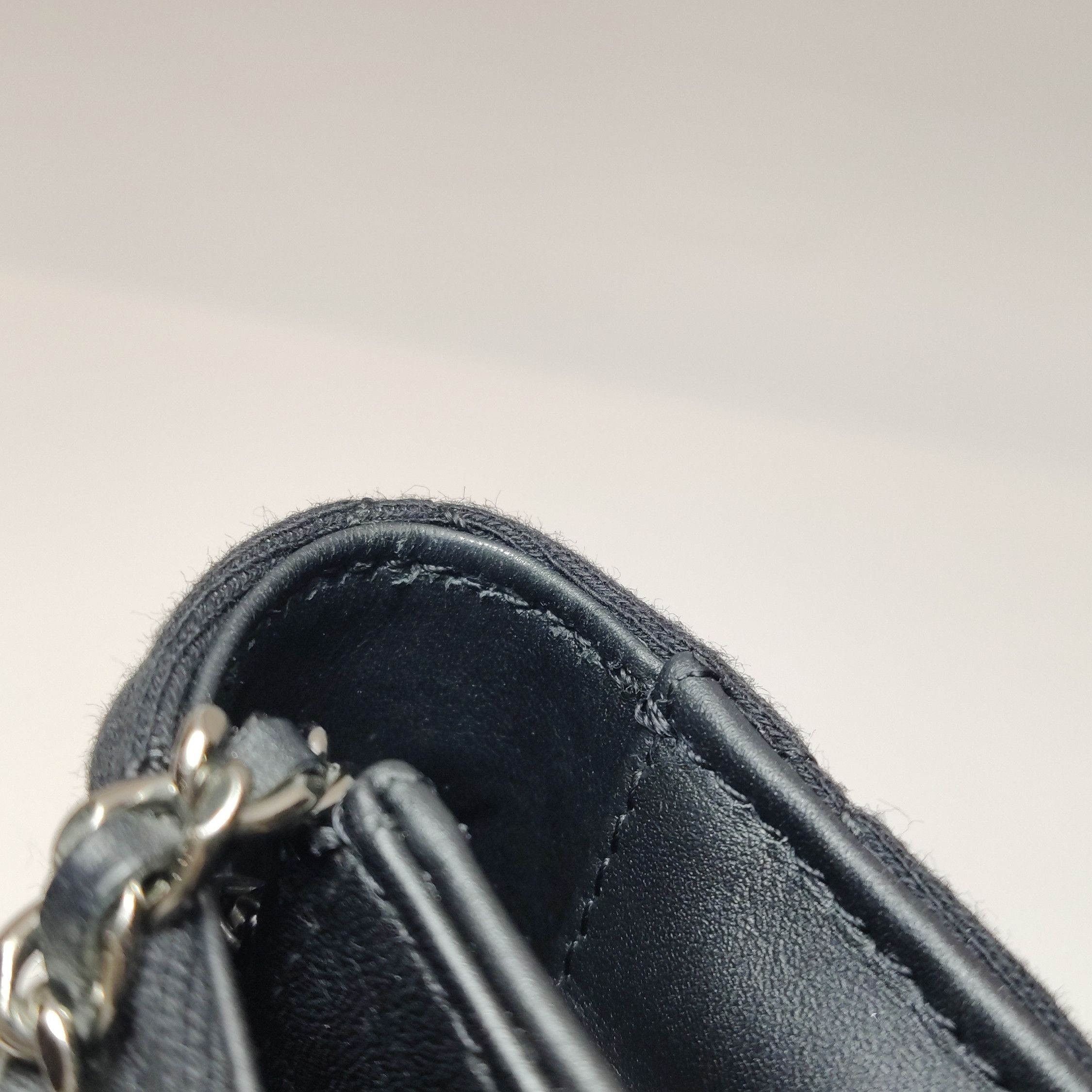 Chanel Chanel Women os Crossbody Bags Size ONE SIZE - 16 Thumbnail