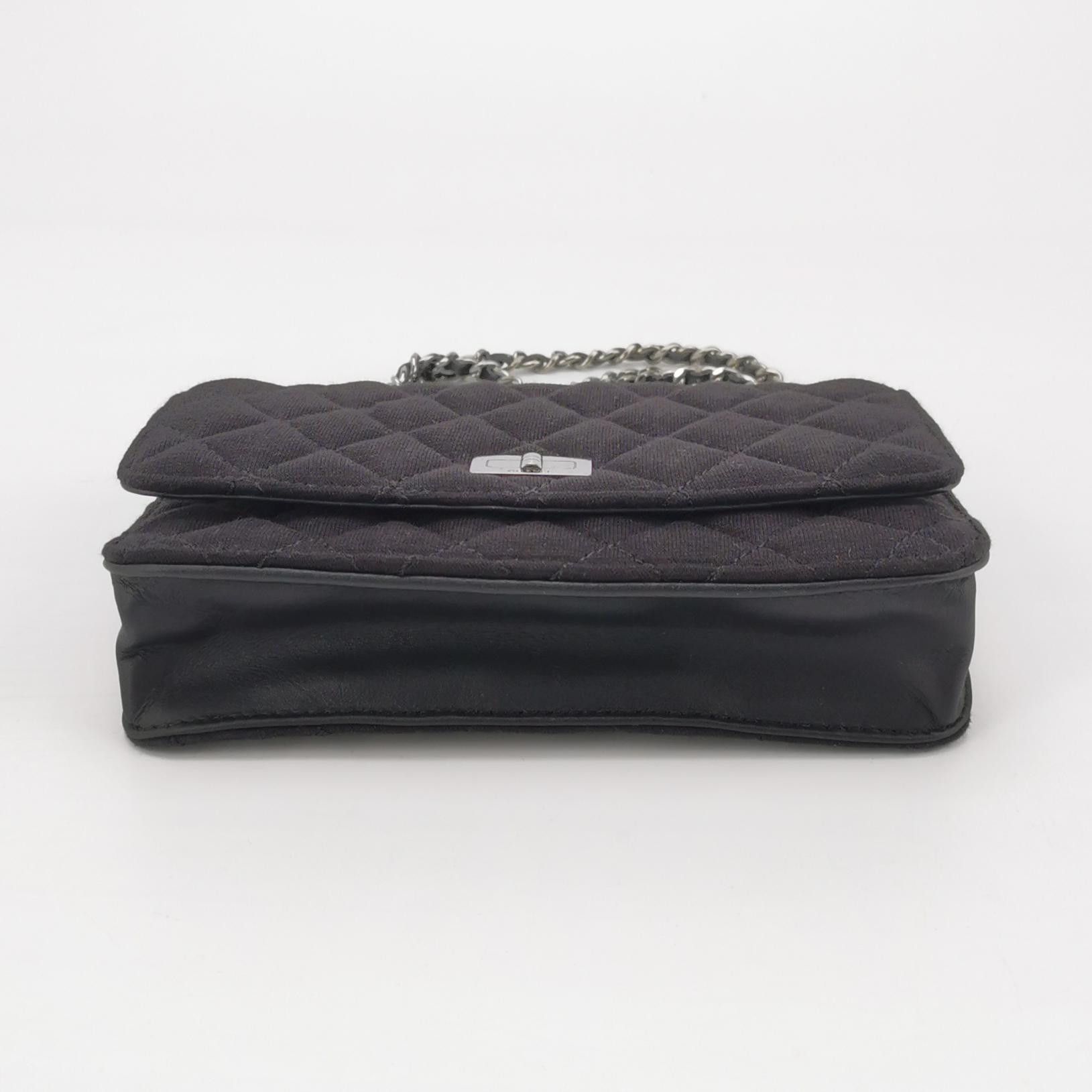 Chanel Chanel Women os Crossbody Bags Size ONE SIZE - 6 Thumbnail