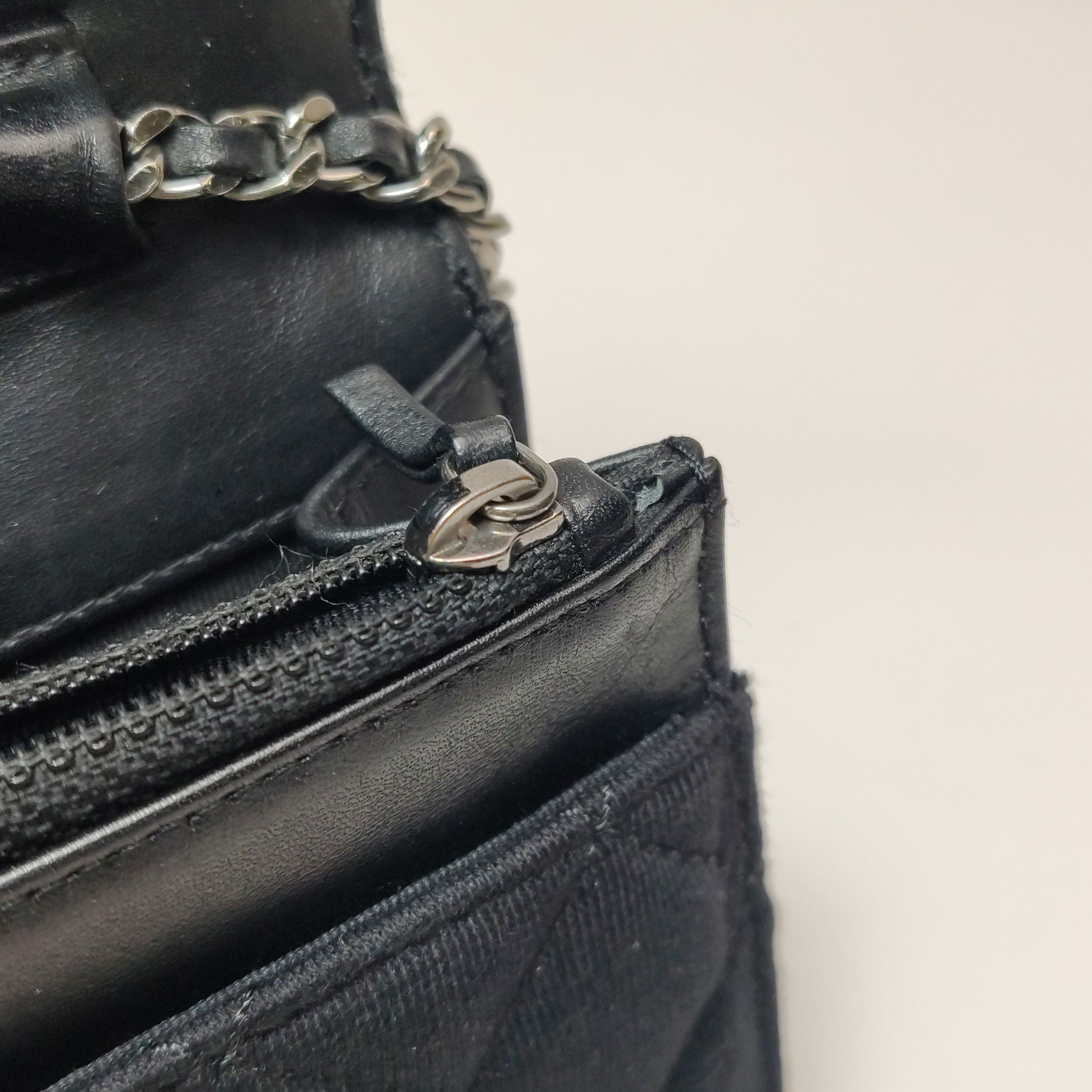 Chanel Chanel Women os Crossbody Bags Size ONE SIZE - 12 Thumbnail