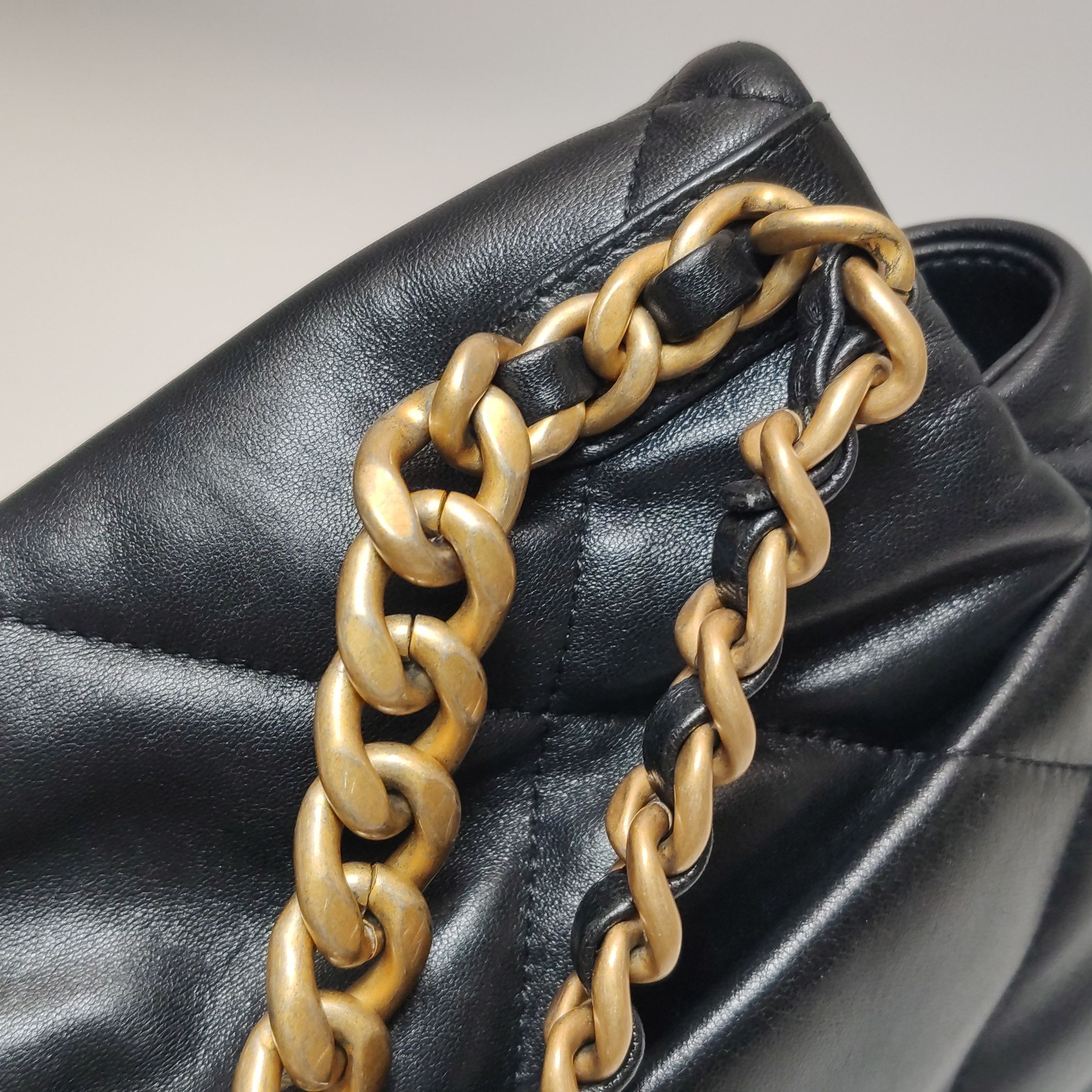 Chanel Chanel Women os Shoulder Bags Size ONE SIZE - 17 Thumbnail