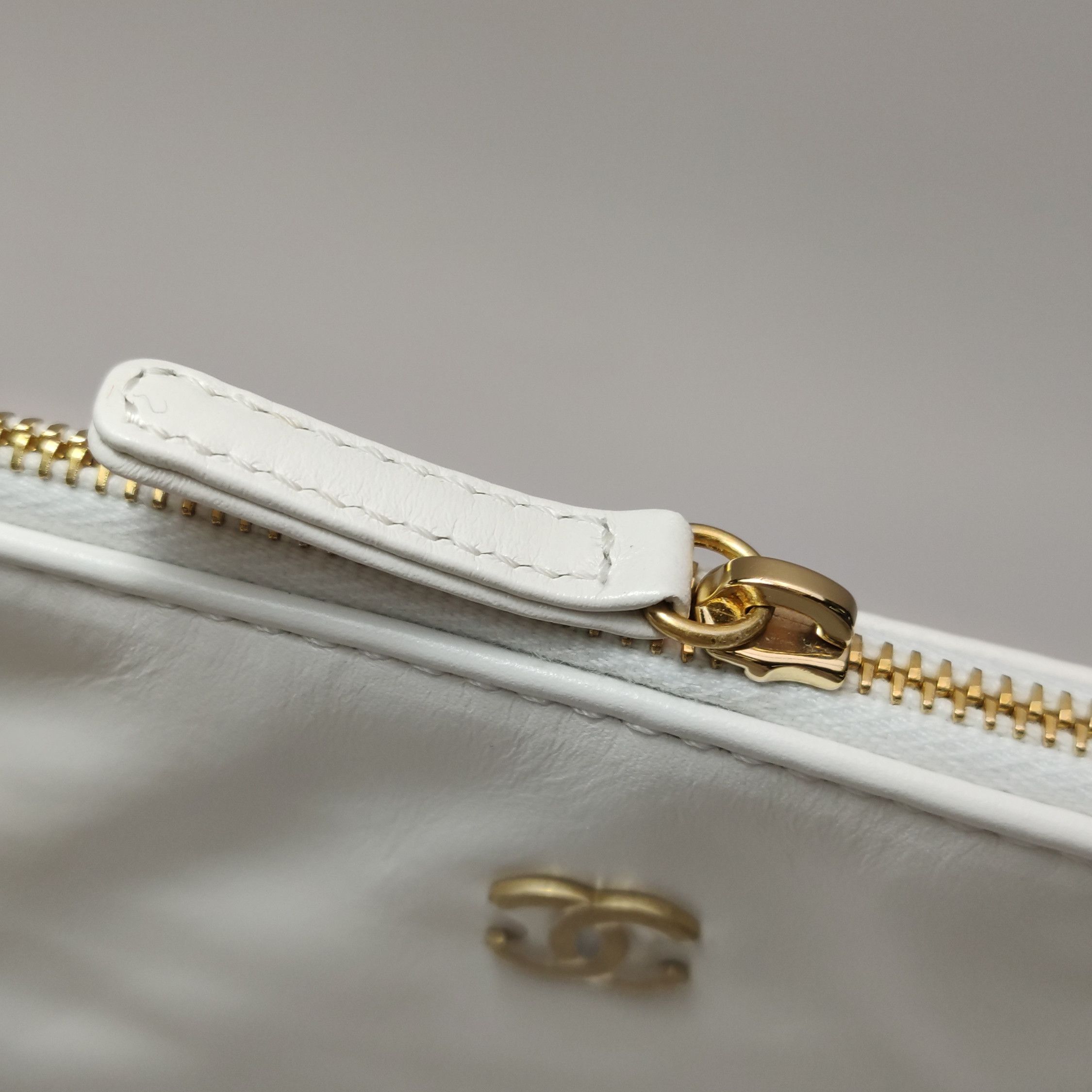 Chanel Chanel Women os Shoulder Bags Size ONE SIZE - 15 Thumbnail