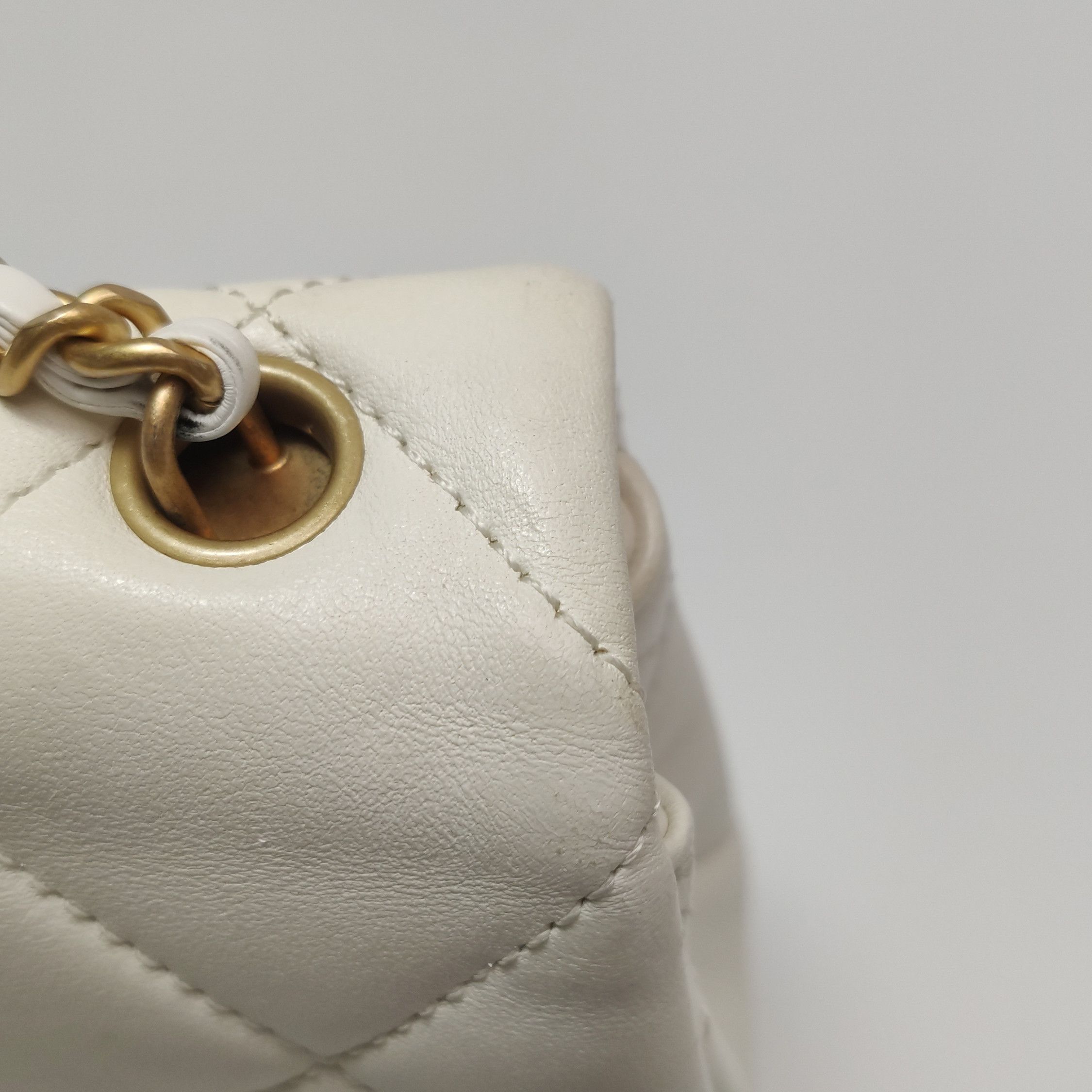 Chanel Chanel Women os Shoulder Bags Size ONE SIZE - 24 Thumbnail