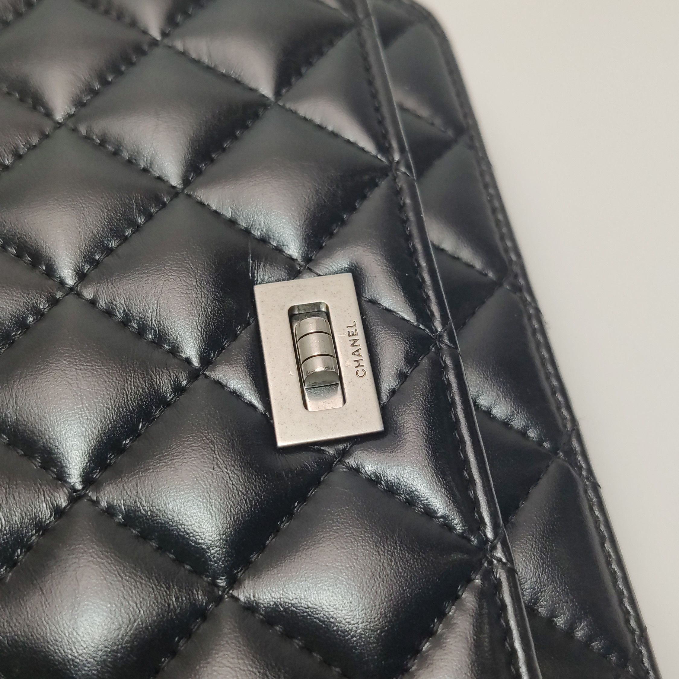 Chanel Chanel Women os Shoulder Bags Size ONE SIZE - 17 Thumbnail