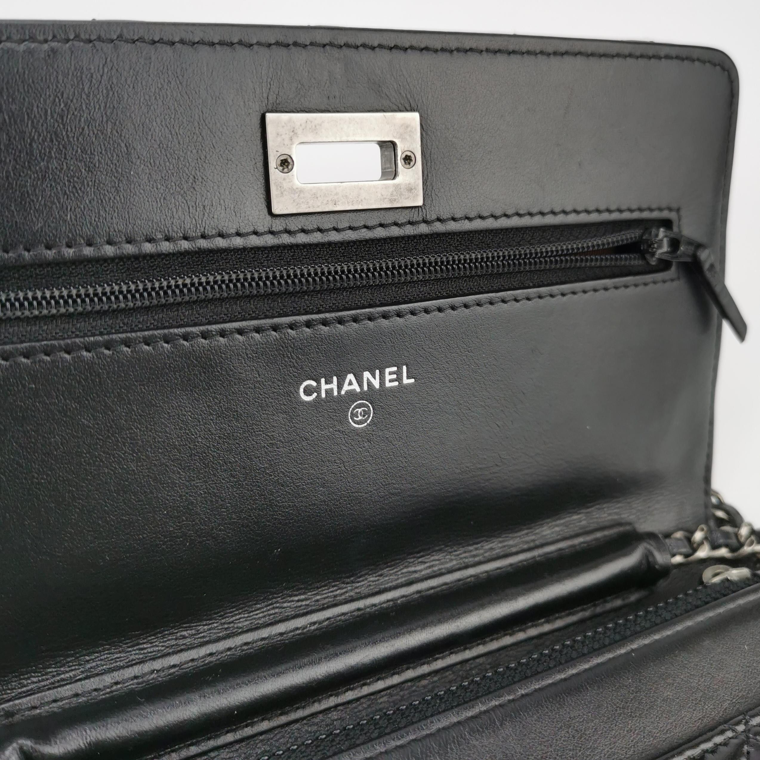 Chanel Chanel Women os Shoulder Bags Size ONE SIZE - 8 Thumbnail