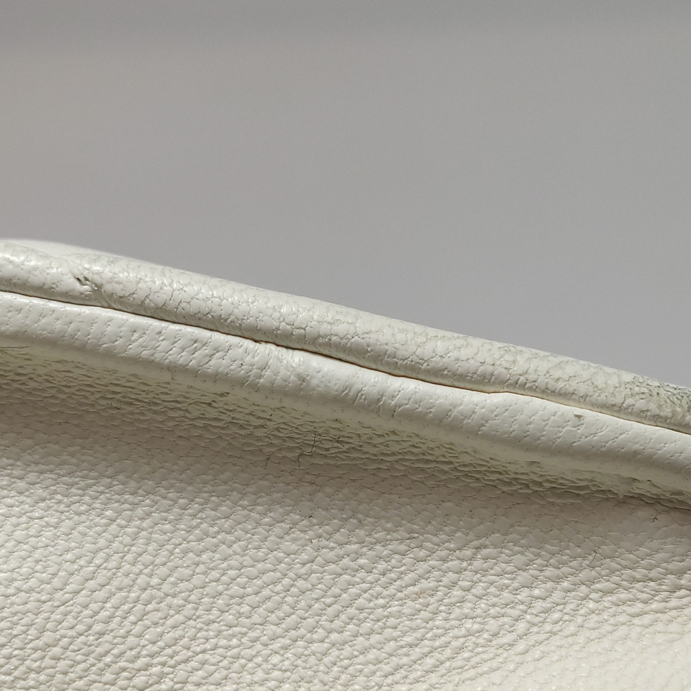 Chanel Chanel Women os Shoulder Bags Size ONE SIZE - 22 Thumbnail