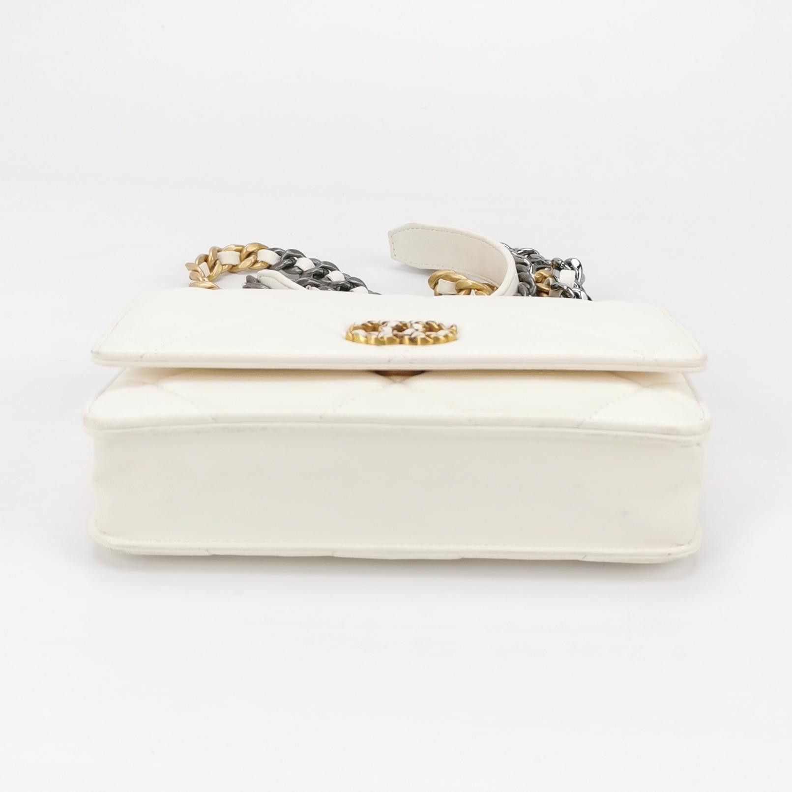 Chanel Chanel Women os Shoulder Bags Size ONE SIZE - 6 Thumbnail