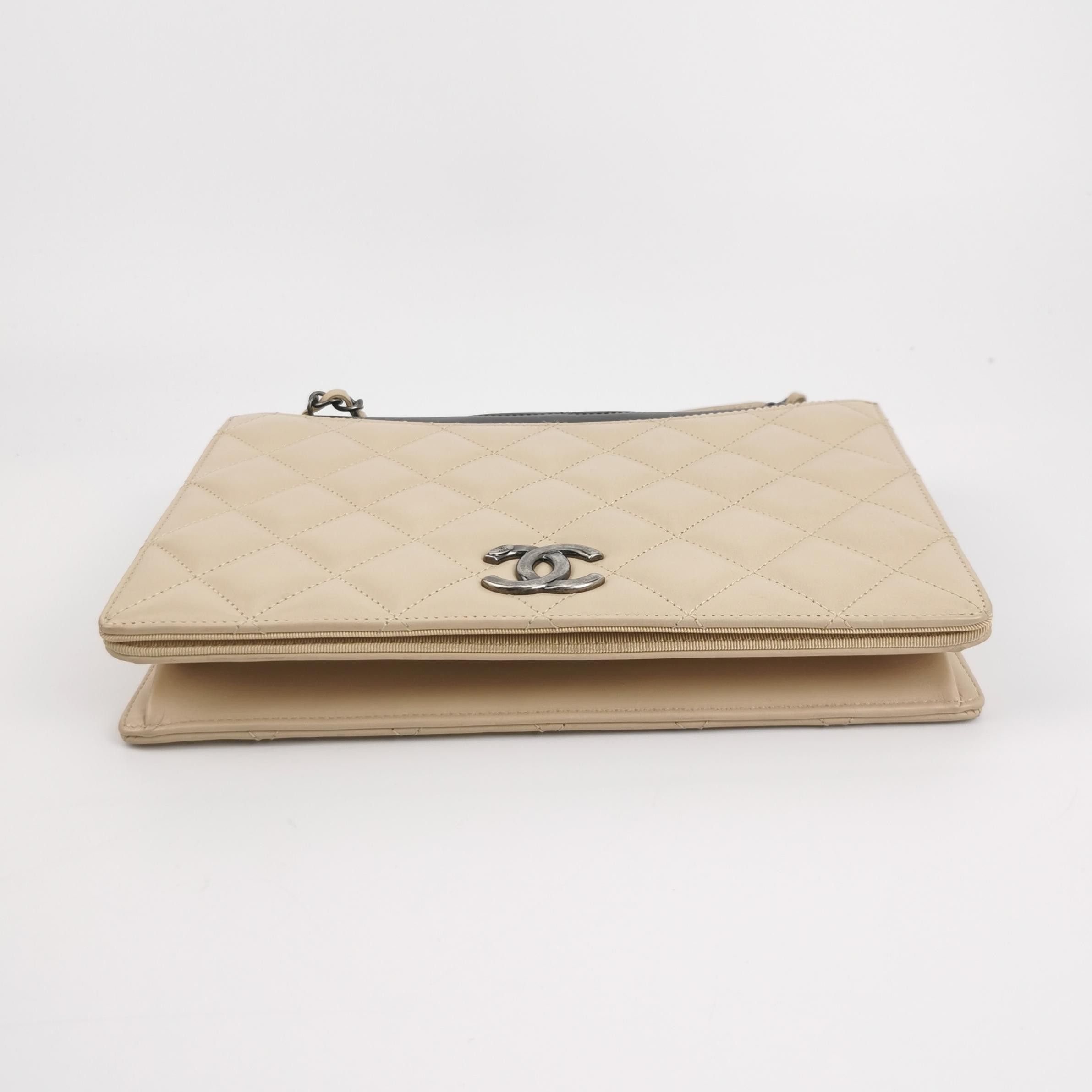 Chanel Chanel Women os Shoulder Bags Size ONE SIZE - 6 Thumbnail