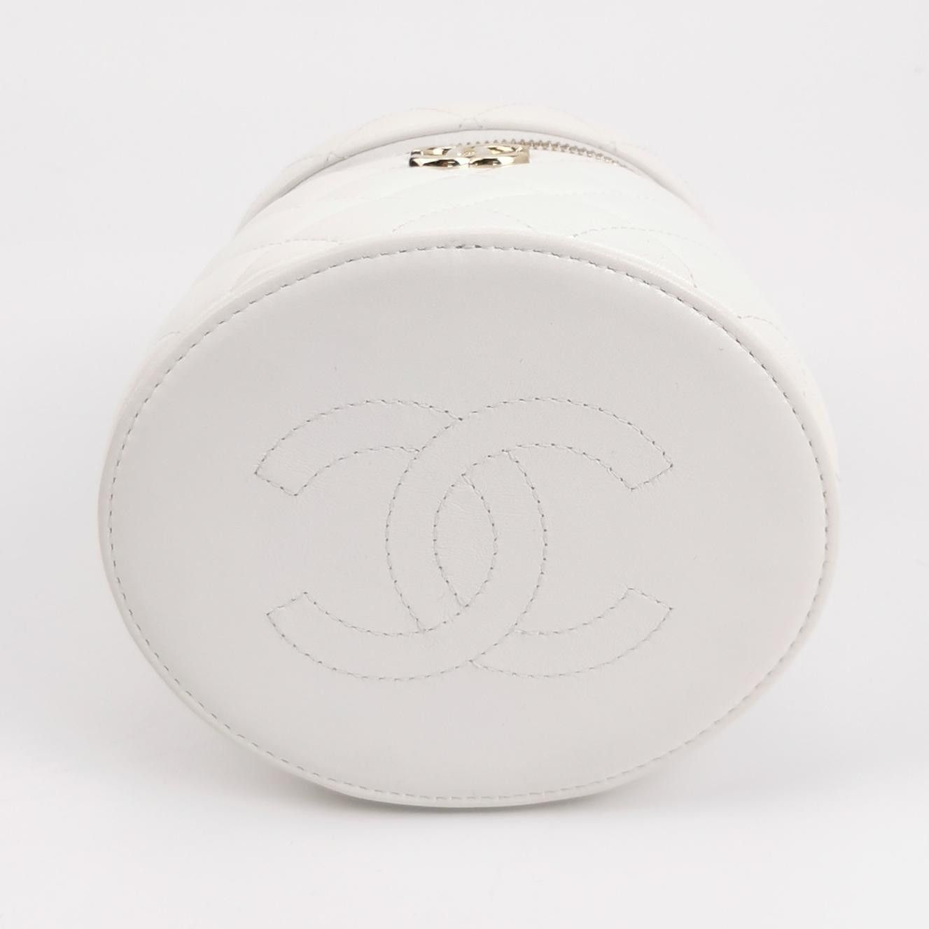 Chanel Chanel Women os Tote Bags Size ONE SIZE - 6 Thumbnail
