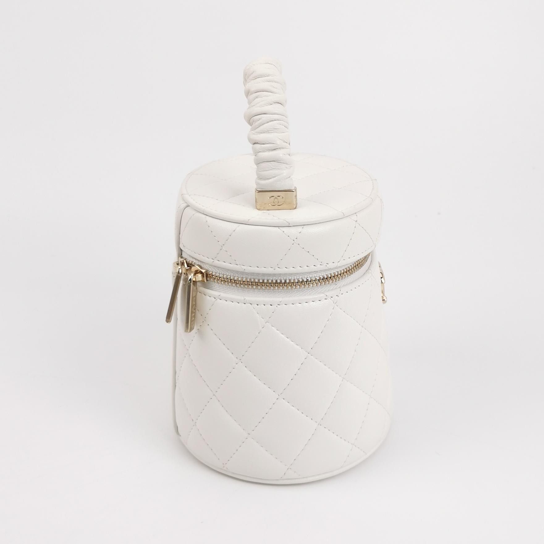 Chanel Chanel Women os Tote Bags Size ONE SIZE - 4 Thumbnail