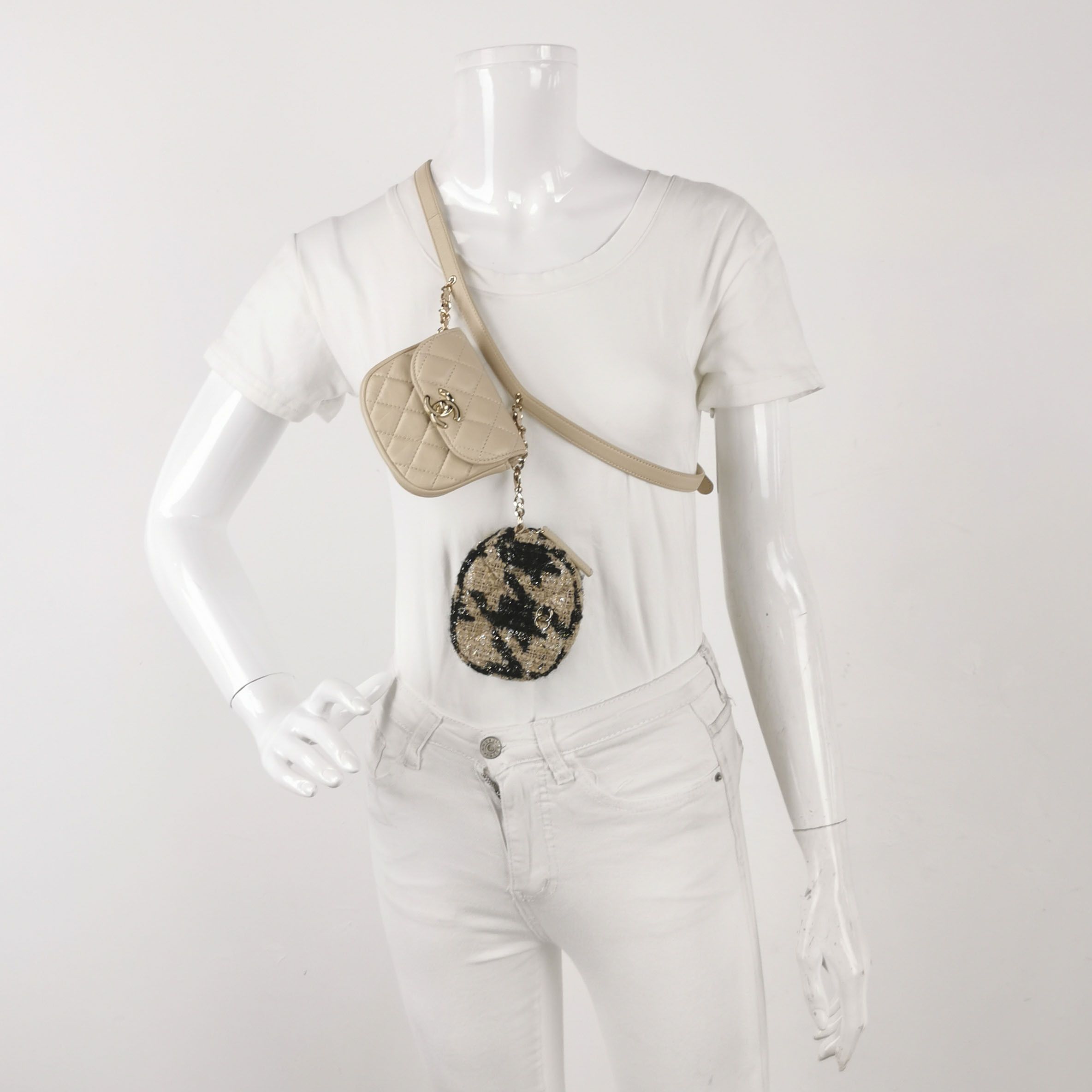 Chanel Chanel Women os Belt Bags Size ONE SIZE - 2 Thumbnail