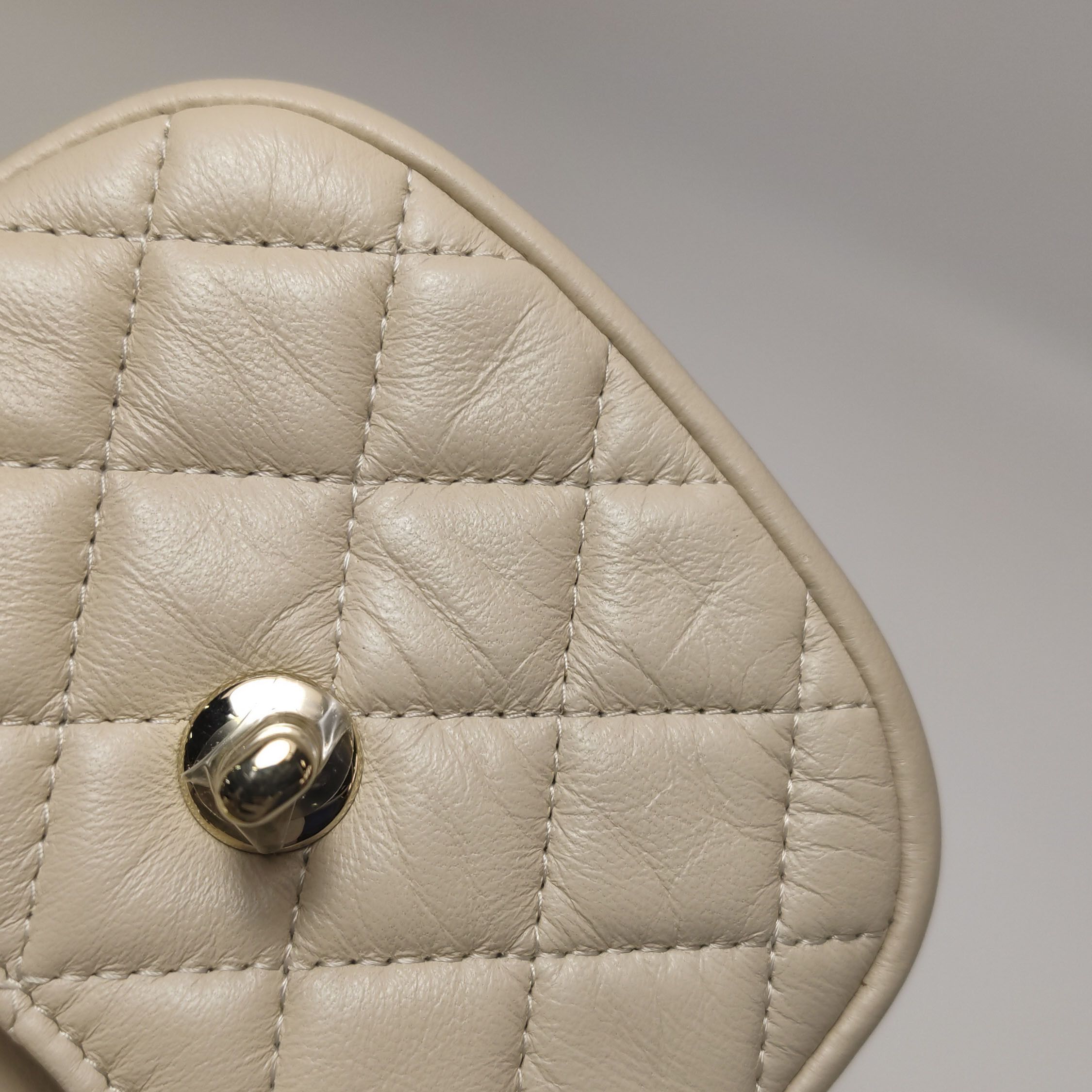 Chanel Chanel Women os Belt Bags Size ONE SIZE - 18 Thumbnail