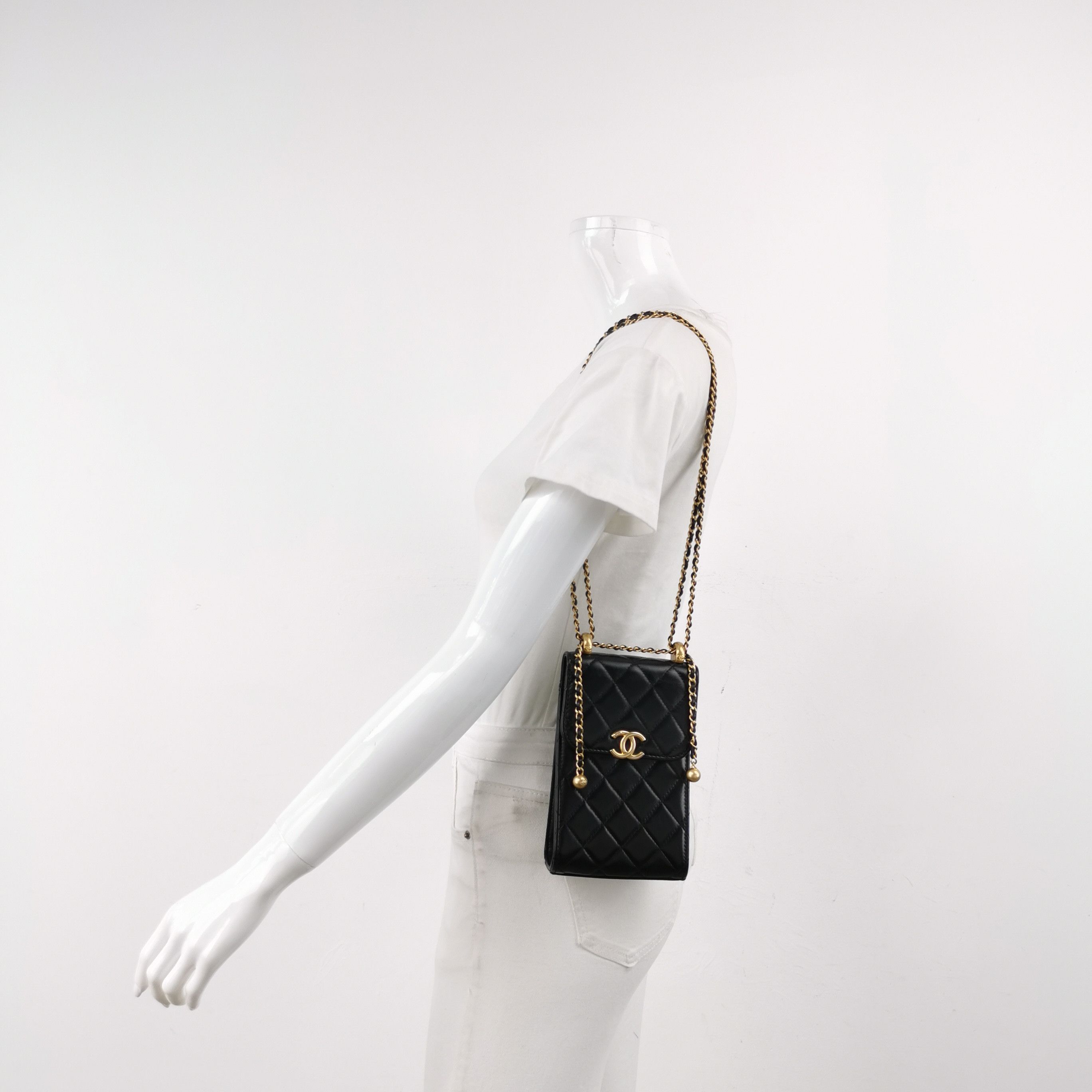 Chanel Chanel Women os Shoulder Bags Size ONE SIZE - 2 Thumbnail